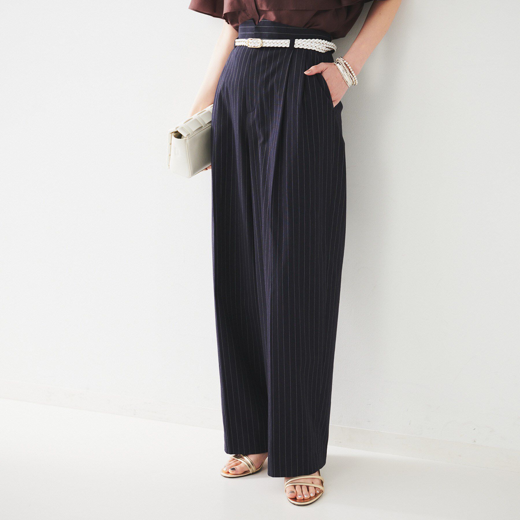 UNTITLED「【セットアップ可能／オンオフ】ラミー混 タックワイドパンツ」|その他|