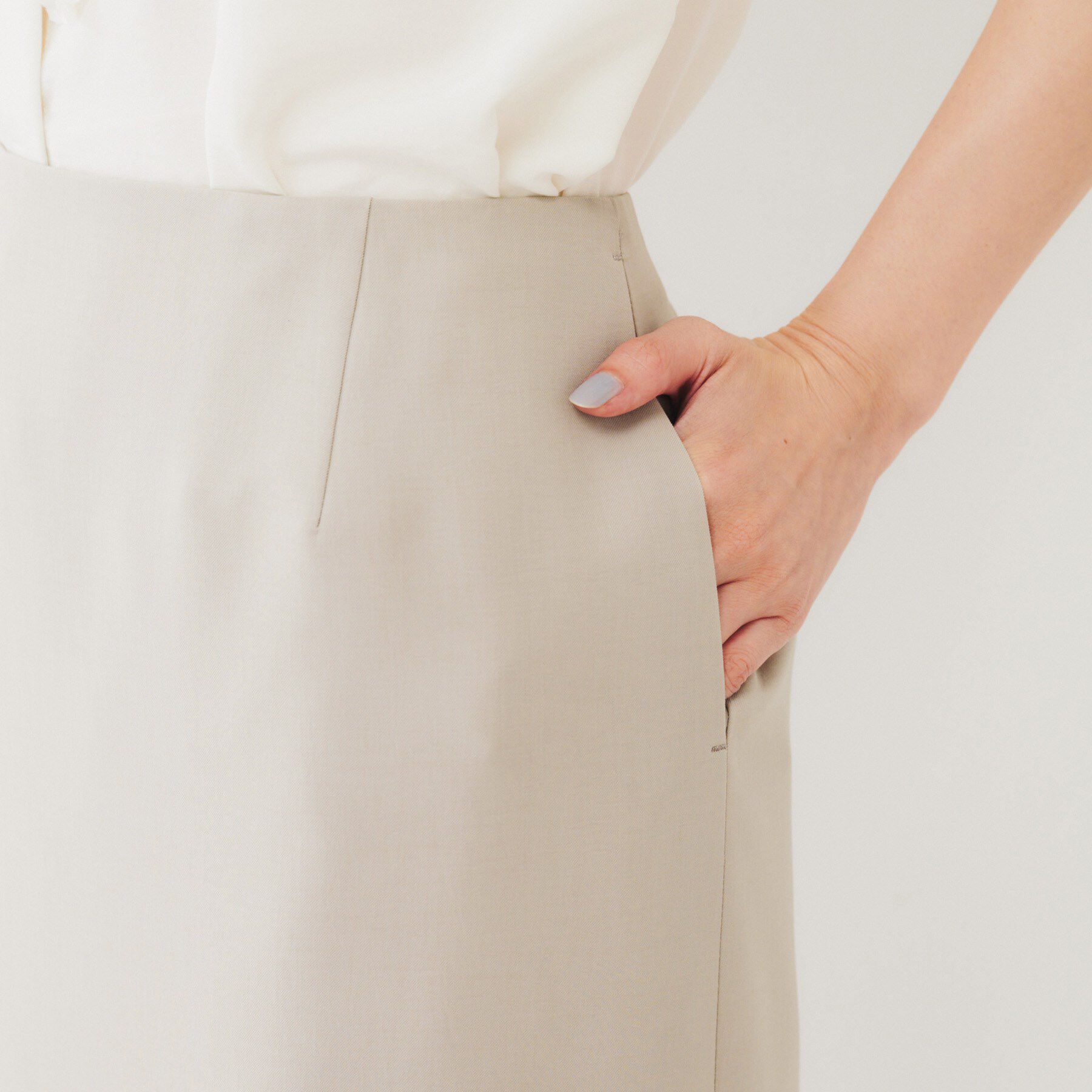 UNTITLED「【通勤スーツ】ライトウェイト タイトスカート」|スカート|