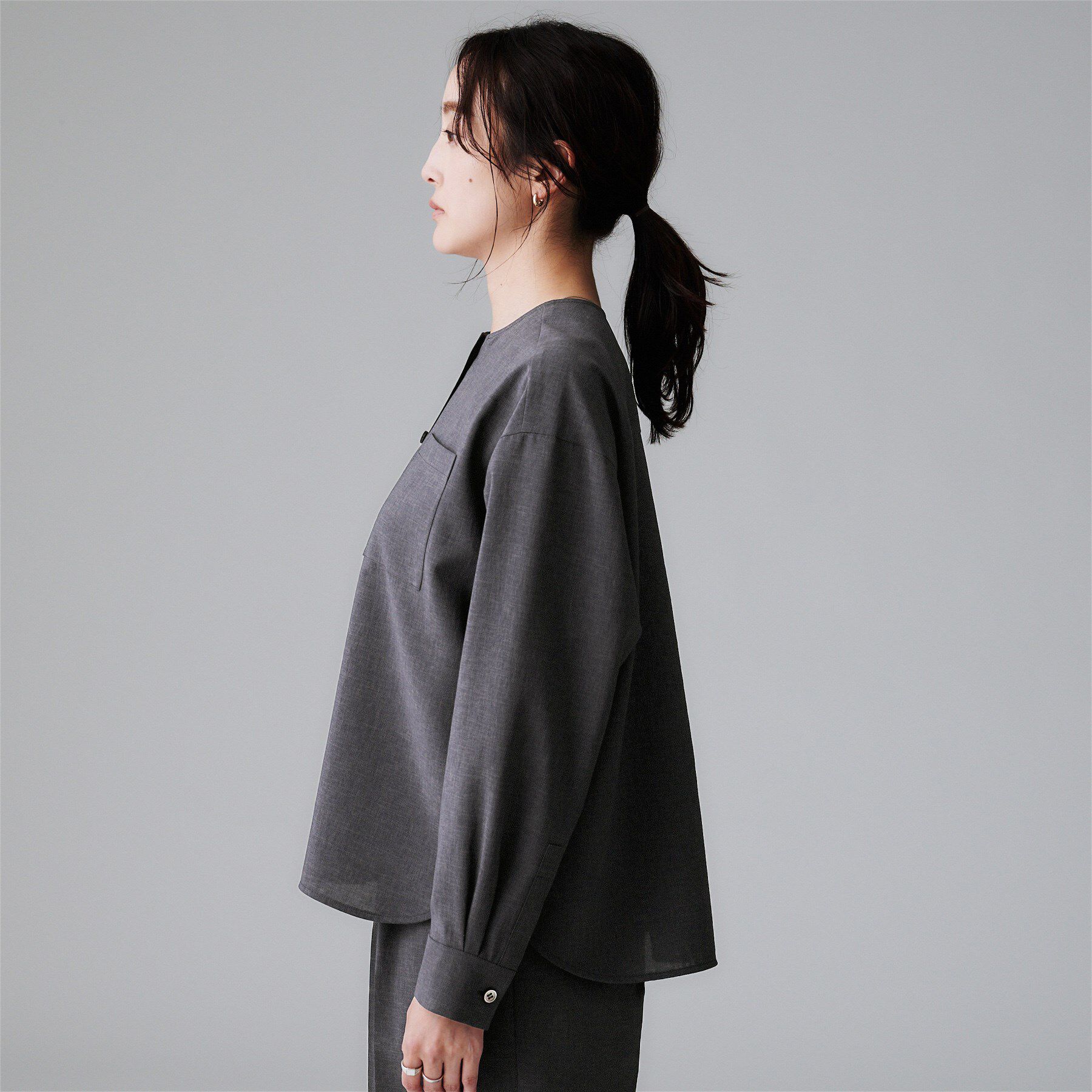 UNTITLED「【秋も着られる/セットアップ可】リラククールシャツ」|シャツ・ブラウス|