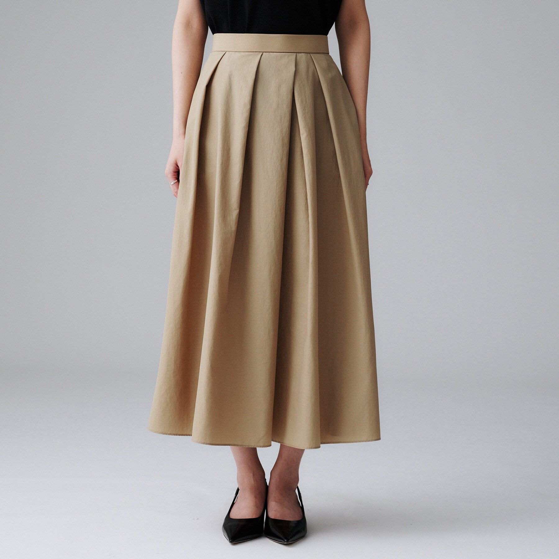 UNTITLED「【はっ水/ナイロン/後ろウエストゴム】タスランフレアスカート」|スカート|