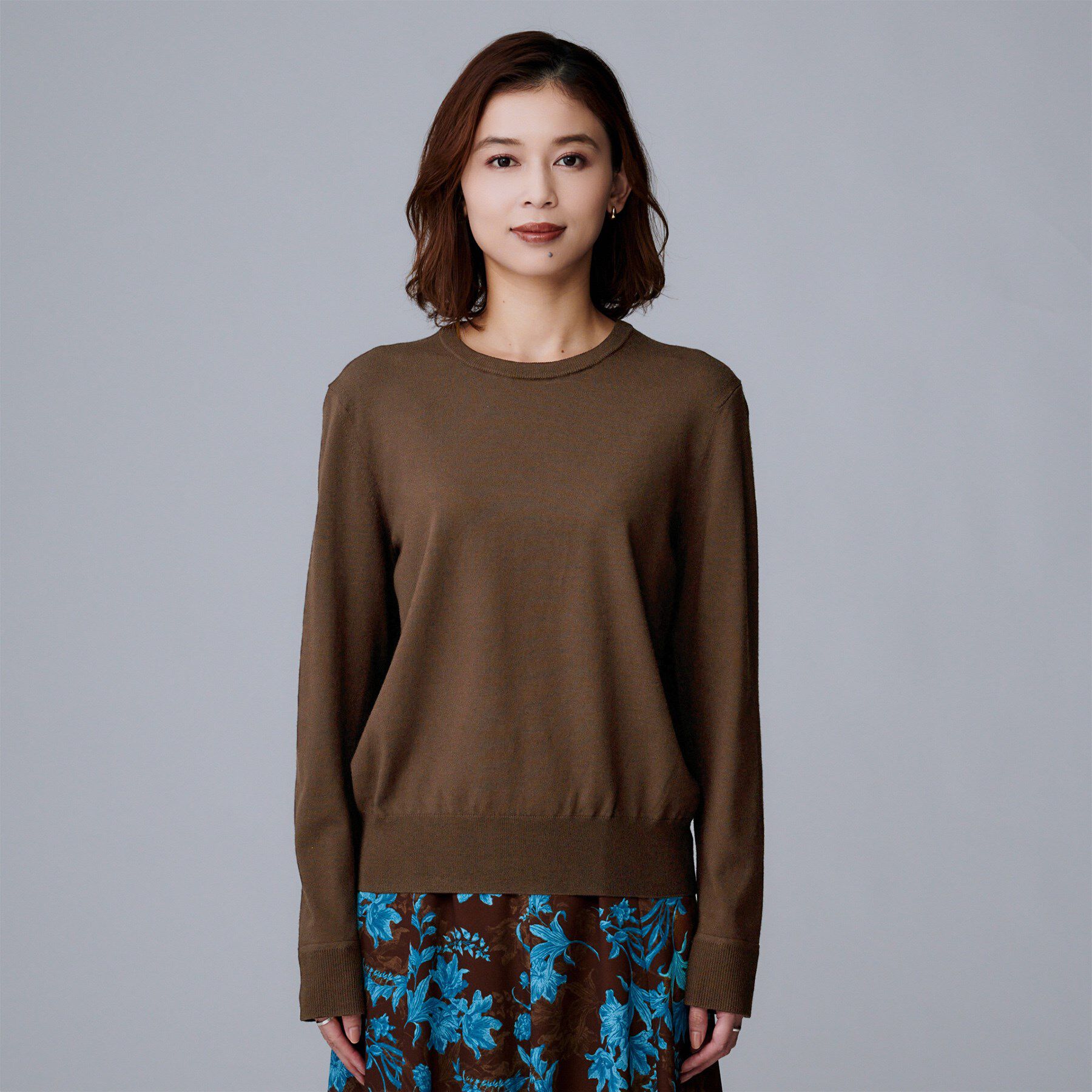 UNTITLED「【フリル取り外し可/きれいめエレガント】フリルシャツレイヤード風ニット」|ニット・セーター|