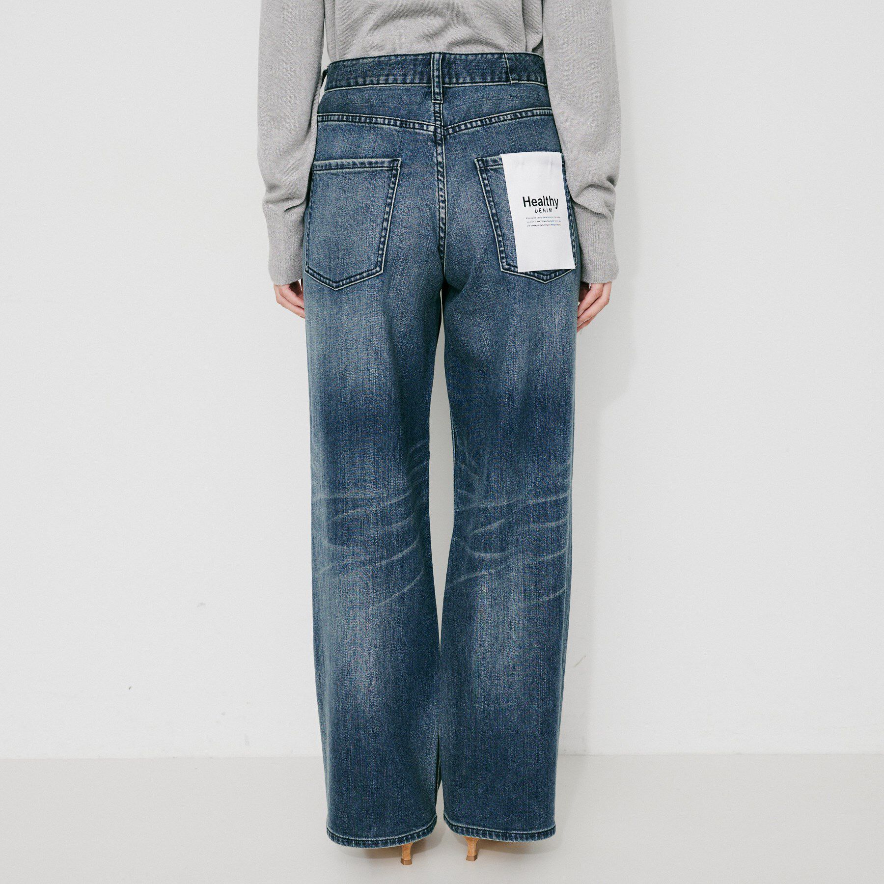 UNTITLED「【 Healthy DENIM 】別注 Pink Pepper ワイドストレートデニム」|デニム|