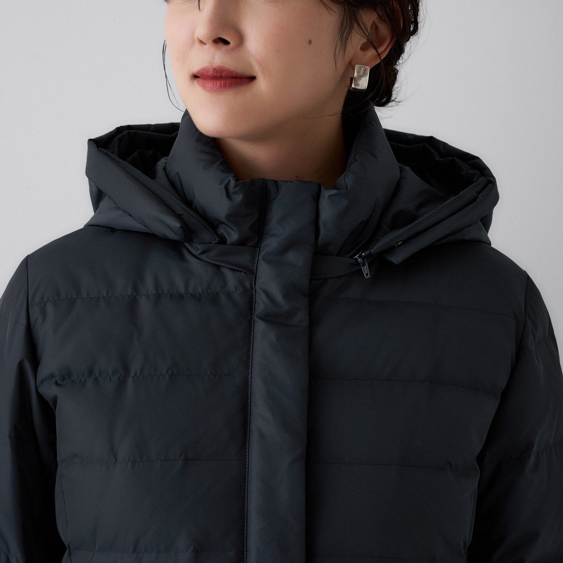 UNTITLED「【はっ水機能/フード取り外し可/防寒】ロングダウンコート」|ダウン|