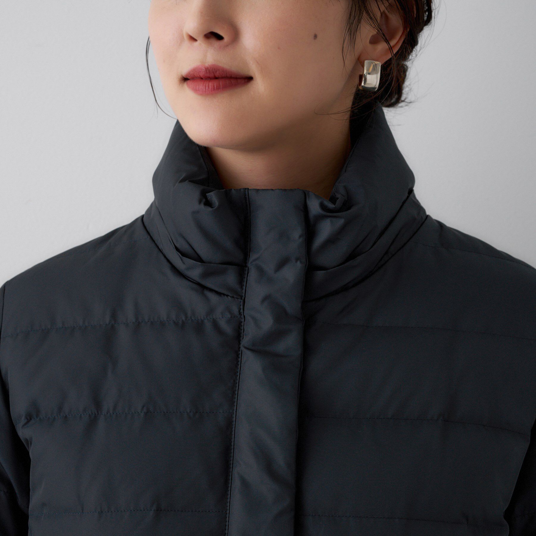 UNTITLED「【はっ水機能/フード取り外し可/防寒】ロングダウンコート」|ダウン|