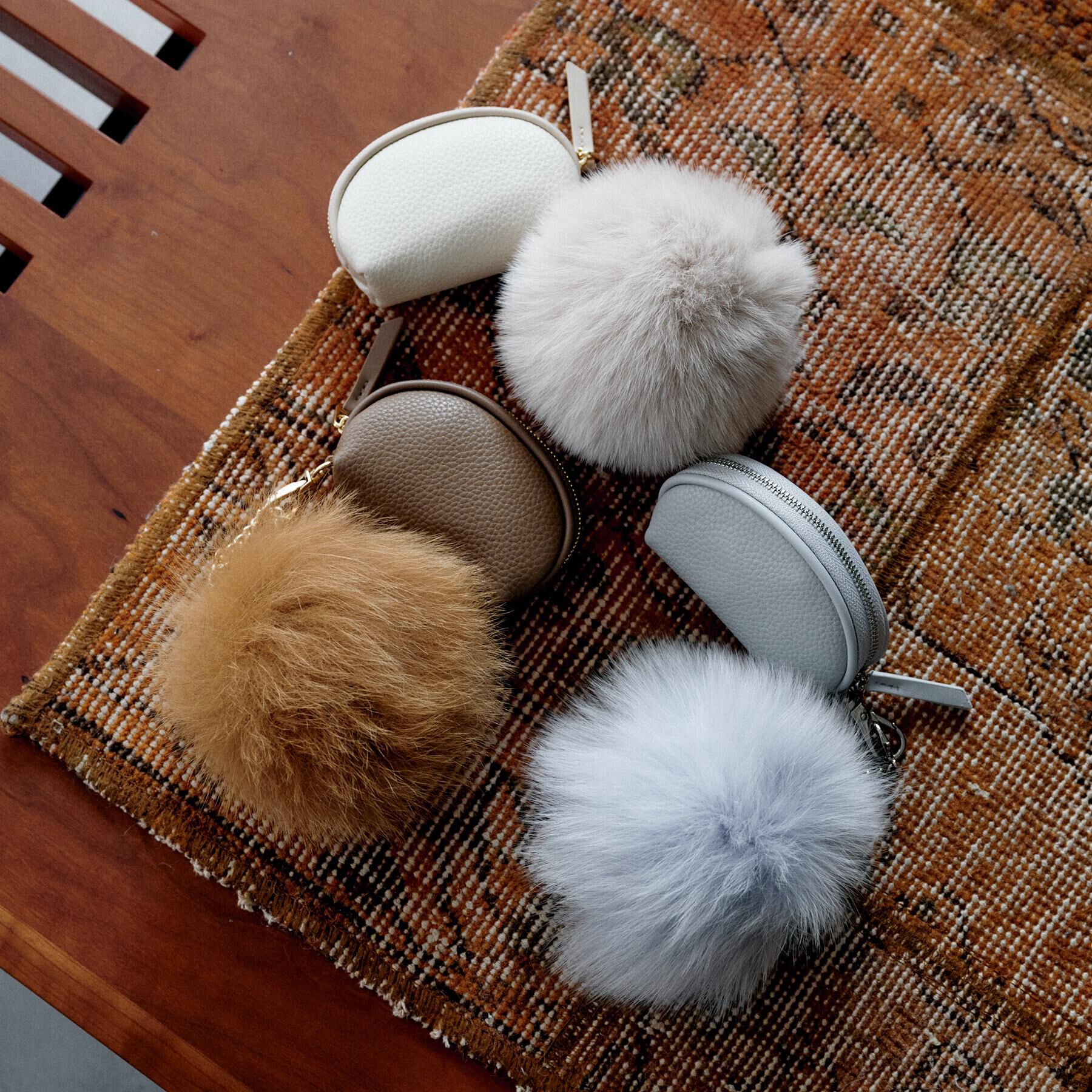 UNTITLED「【トレンド／ギフト】ファー＆ポーチチャーム」|キーケース|