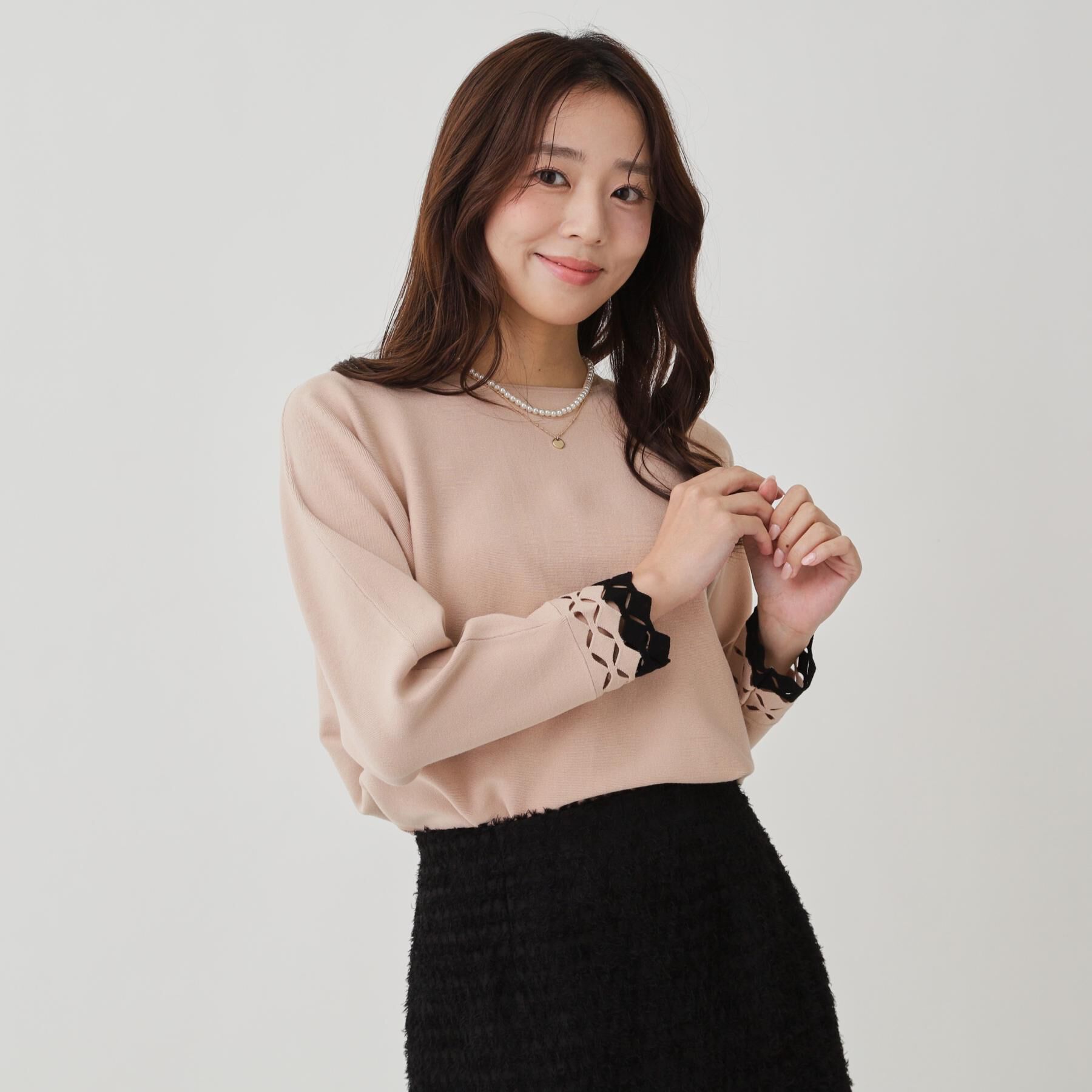 COUP DE CHANCE「【手洗い可】袖透かし柄ニットトップス」|ニット・セーター|ベージュ(552)