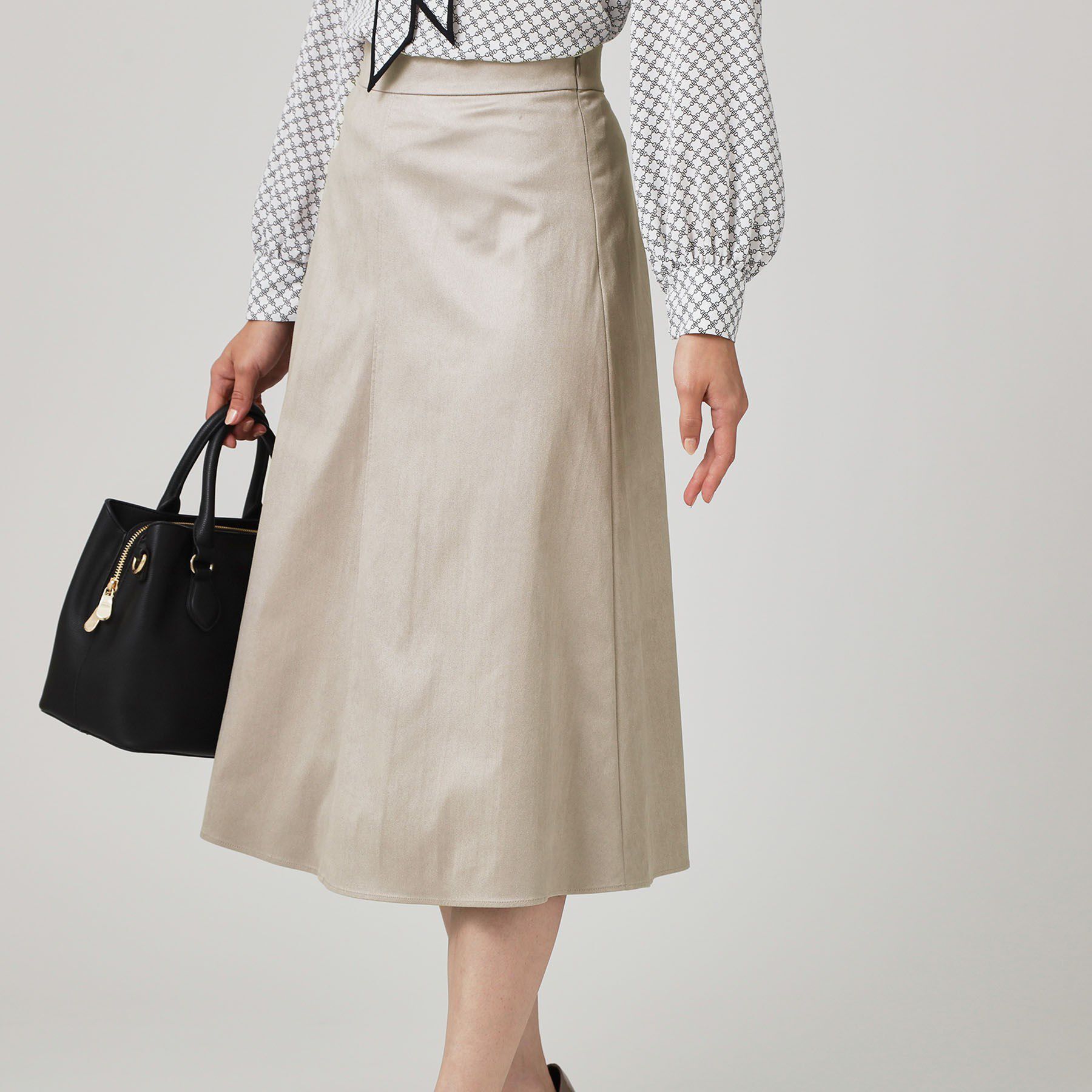 COUP DE CHANCE「【手洗い可／日本製／セットアップ可】スェード調素材フレアスカート」|スカート|