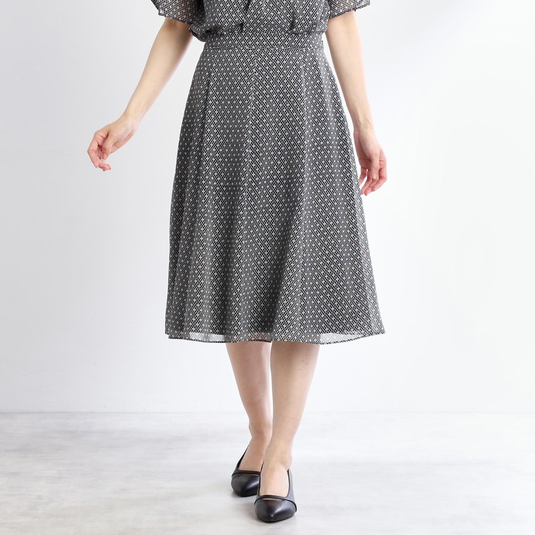 Reflect「【マシンウォッシュ可／セットアップ可】コツキ柄プリントフレアスカート」|スカート|