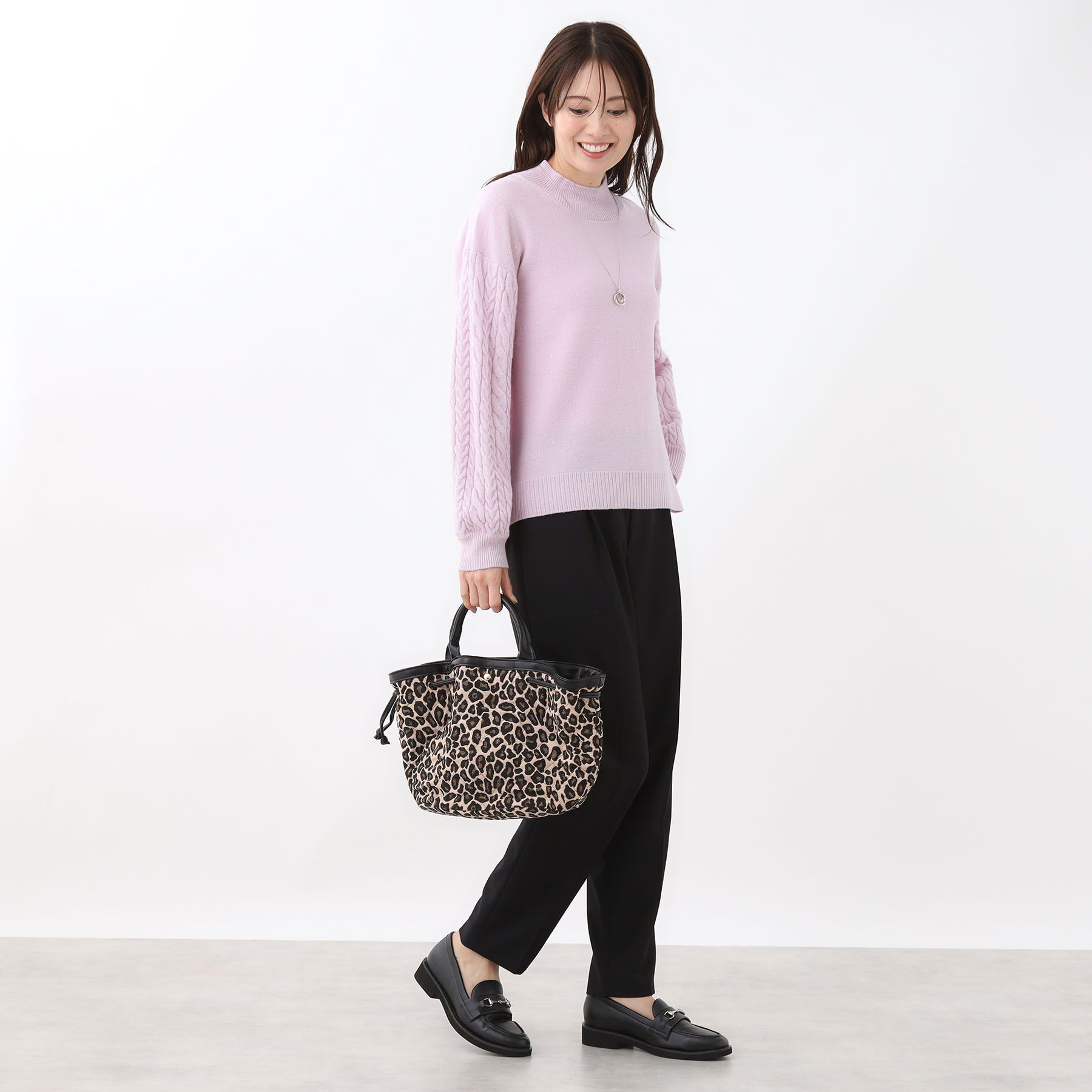 Reflect「【腰周りすっきり◎】センタープレス入りテーパードパンツ」|その他|