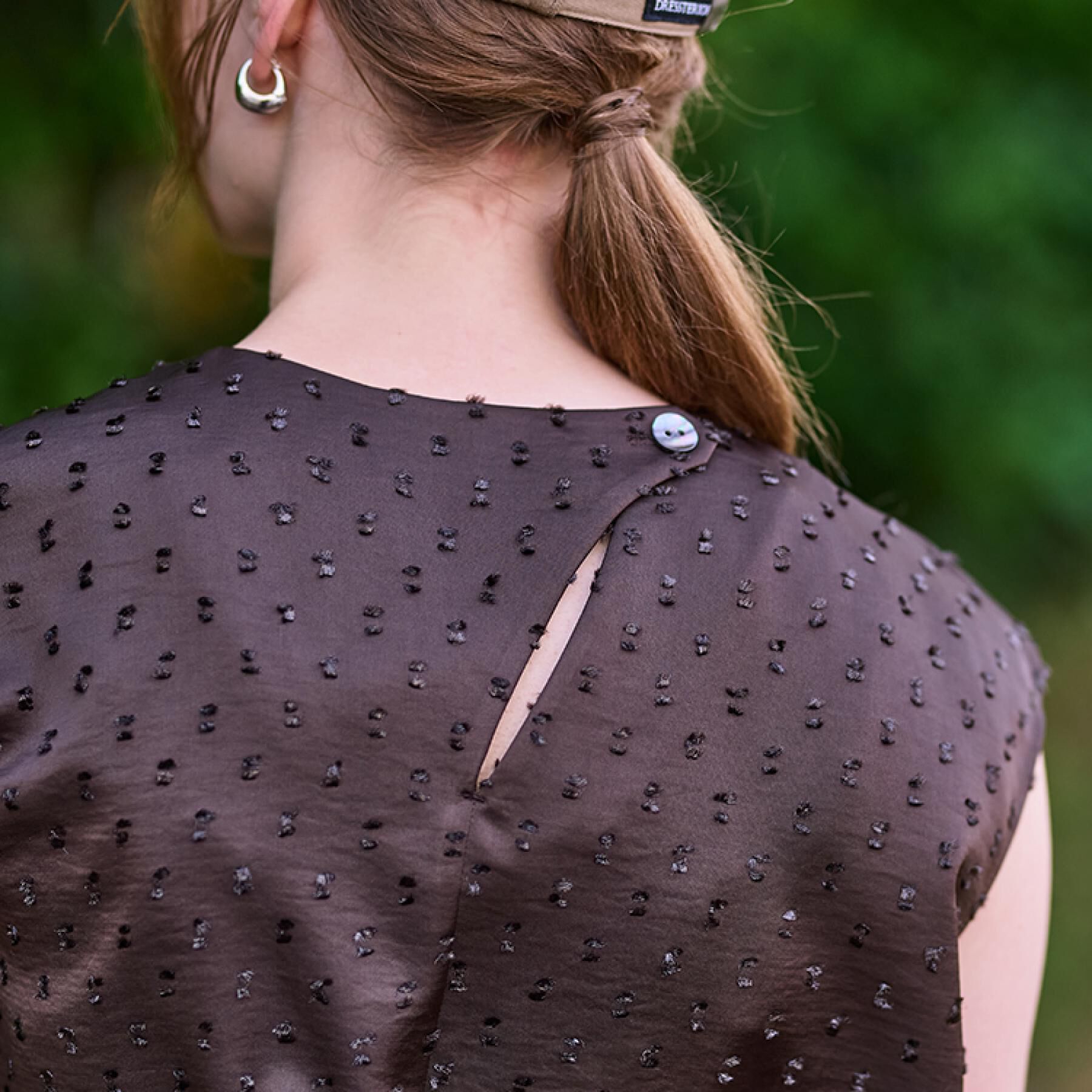 DRESSTERIOR「【セットアップ可/イージーケア】ドビーサテンフレンチスリーブブラウス」|シャツ・ブラウス|