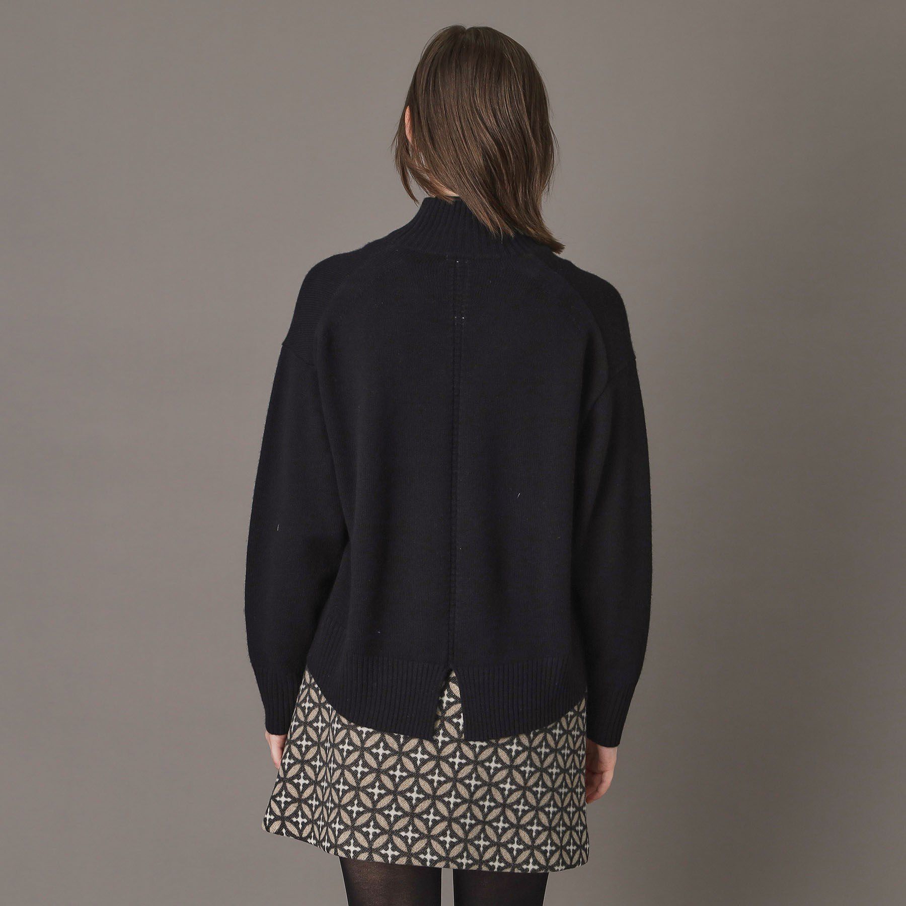 DRESSTERIOR「ミドルゲージハイネックプルオーバー」|ニット・セーター|