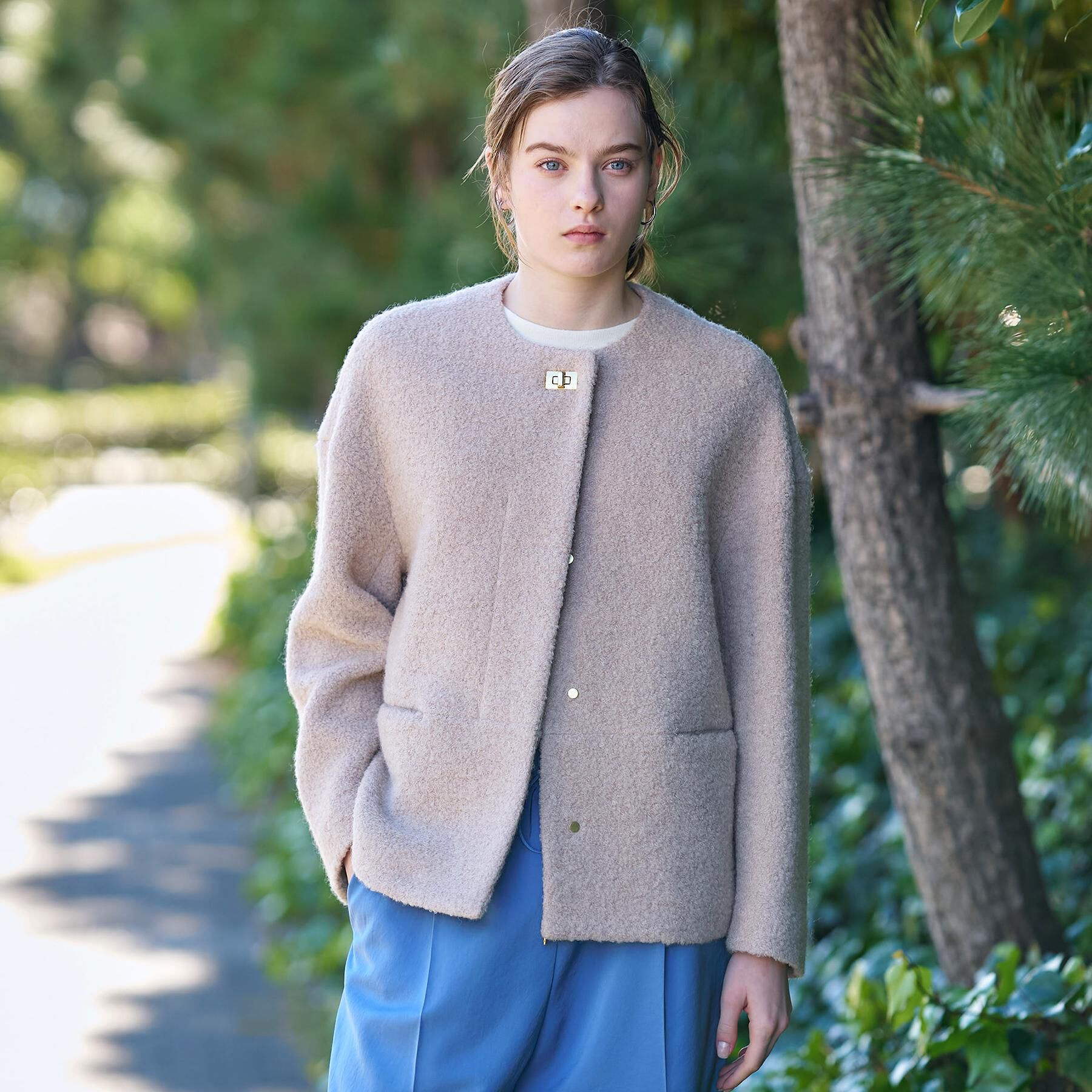 DRESSTERIOR「【CLASSY.12月号掲載】ループヤーンショートジャケット」|ノーカラーコート|