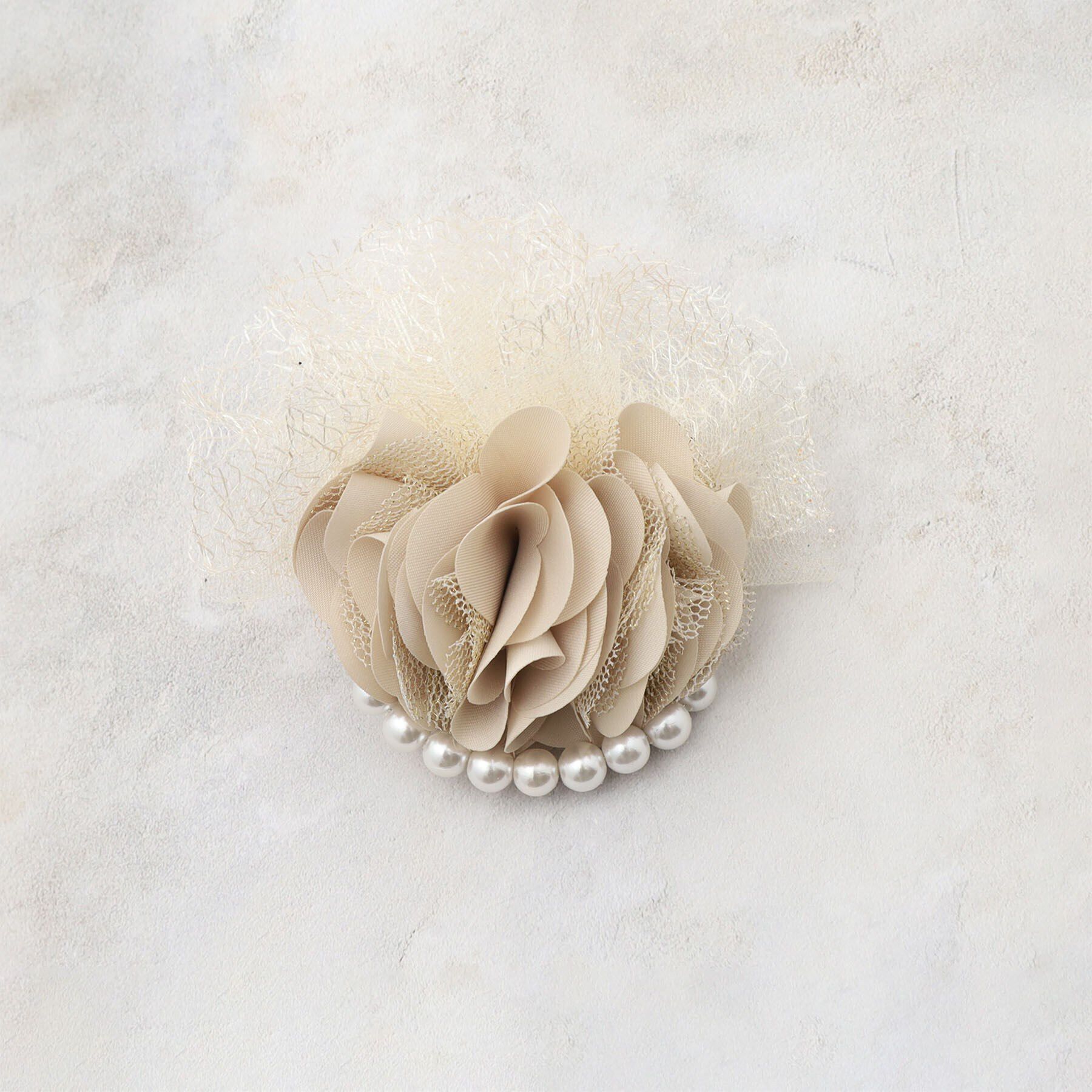 grove「フラワーシフォンパール調コサージュ【入卒対応可】」|ブローチ・コサージュ|ライトベージュ(05