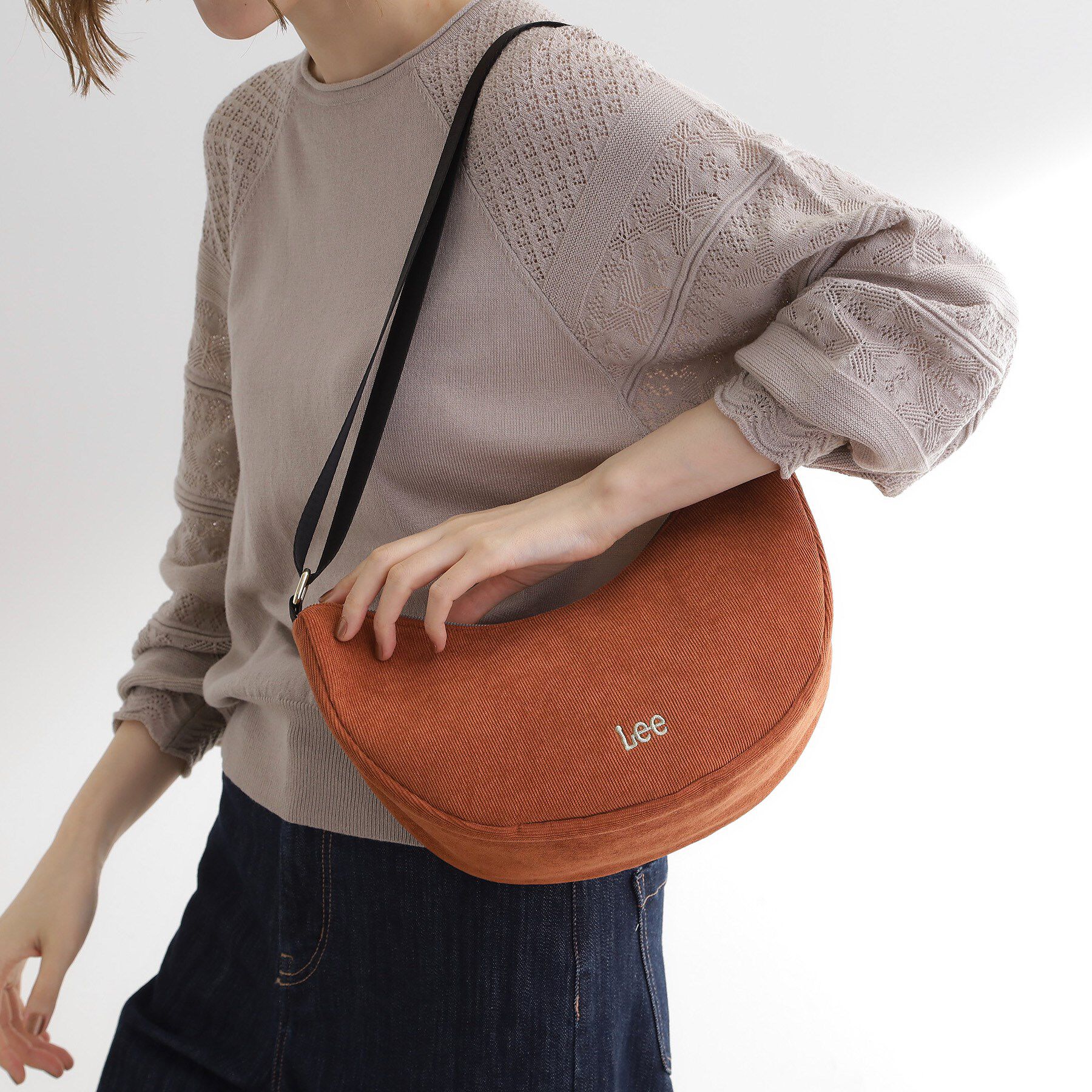grove「【Lee別注】コーデュロイムーンショルダー」|ショルダー・メッセンジャー|オレンジ(069)