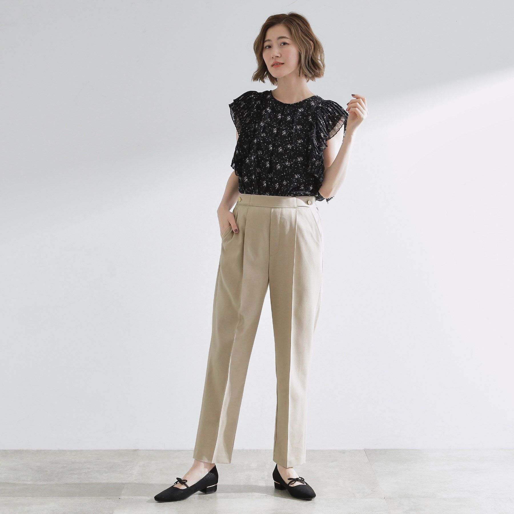 grove「【洗える/美脚ラインキープ】テーパードパンツ」|その他|