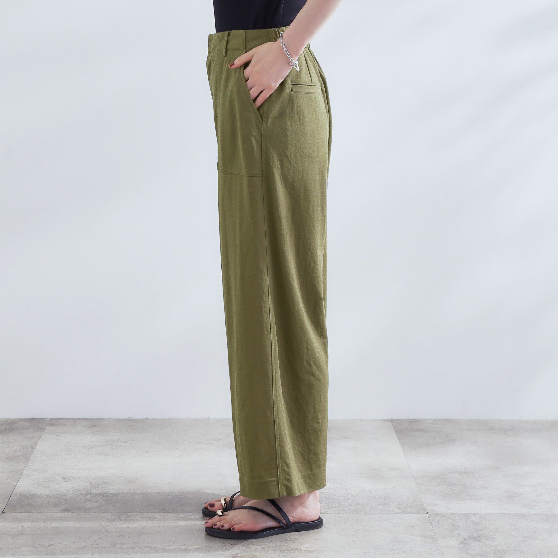 grove「【接触冷感】見た目はきちんと、着心地はらくちん クロップドベイカーパンツ」|その他|