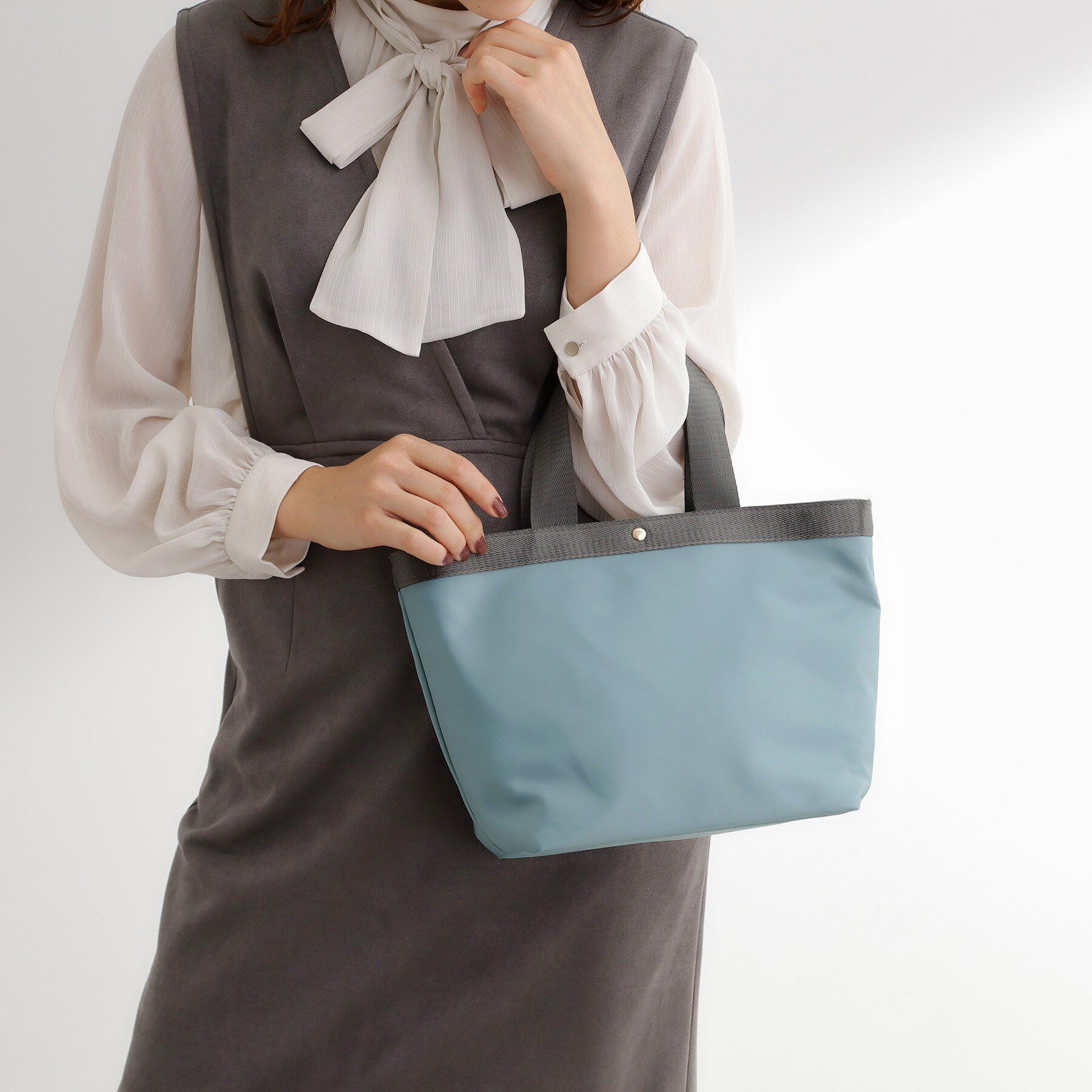 grove「【撥水】テープ2WAYトート」|トートバッグ|ブルー(091)