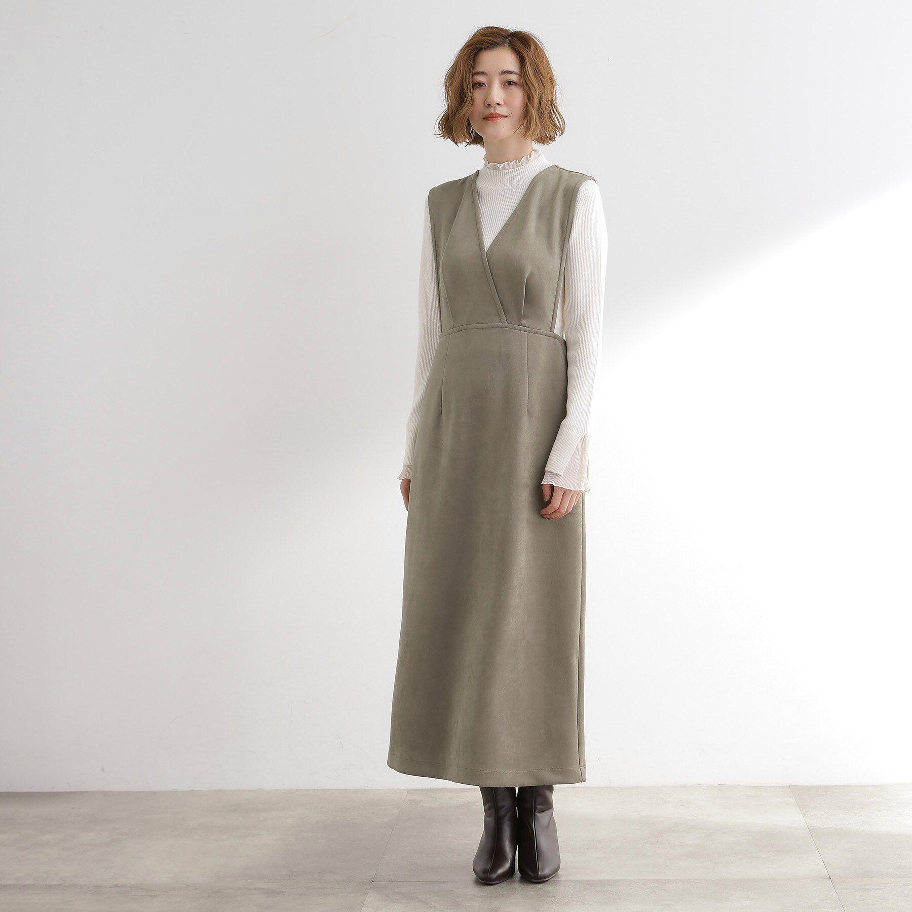 grove「【秋から冬まで活躍】スエードライクジャンパードレス」|ワンピース|