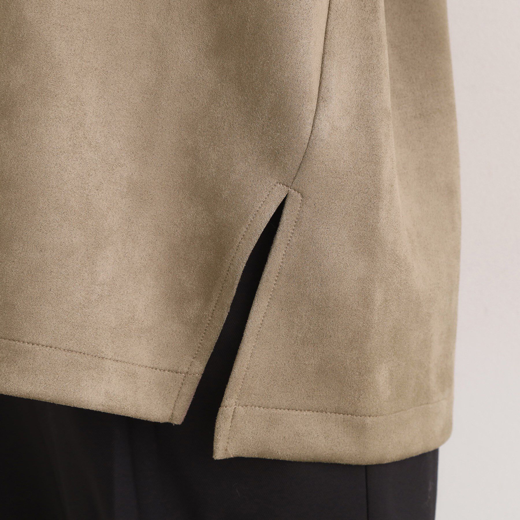 grove「スエード調キーネックプルオーバー」|Tシャツ・カットソー|