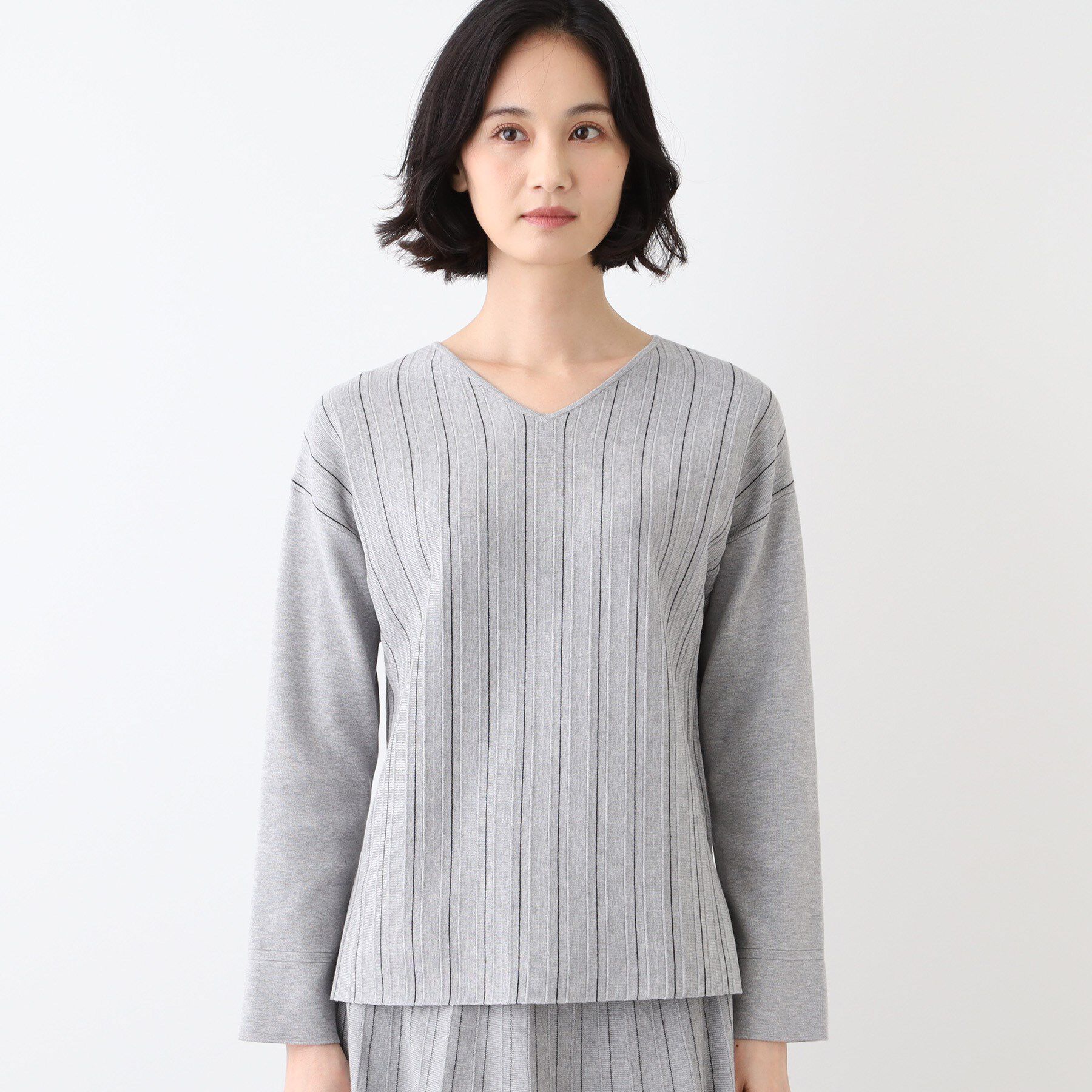 INDIVI「【洗える/SETUP可能】Vネックストライプ柄ニットプルオーバー」|ニット・セーター|