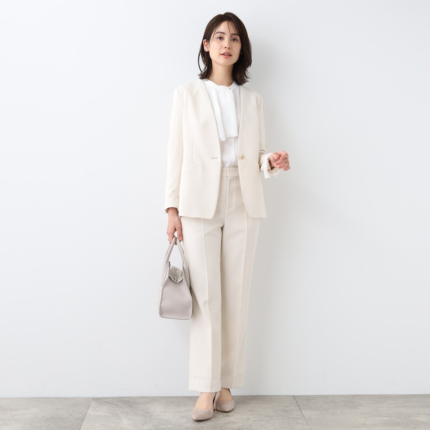 INDIVI「【洗える／UVケア】ヨークフリルブラウス」|シャツ・ブラウス|