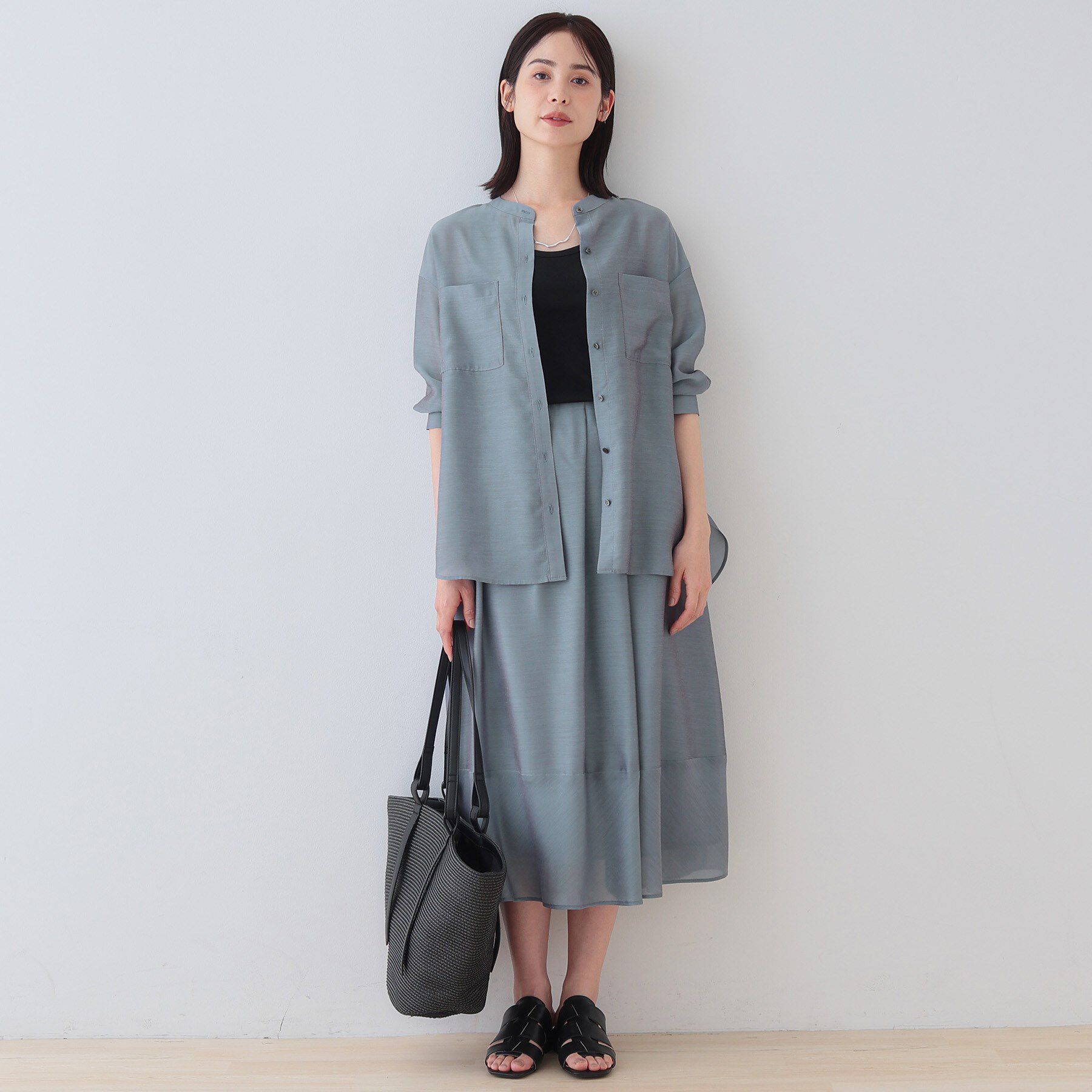 INDIVI「新色登場！【洗える／エアリー素材】巻き風ロングスカート」|スカート|