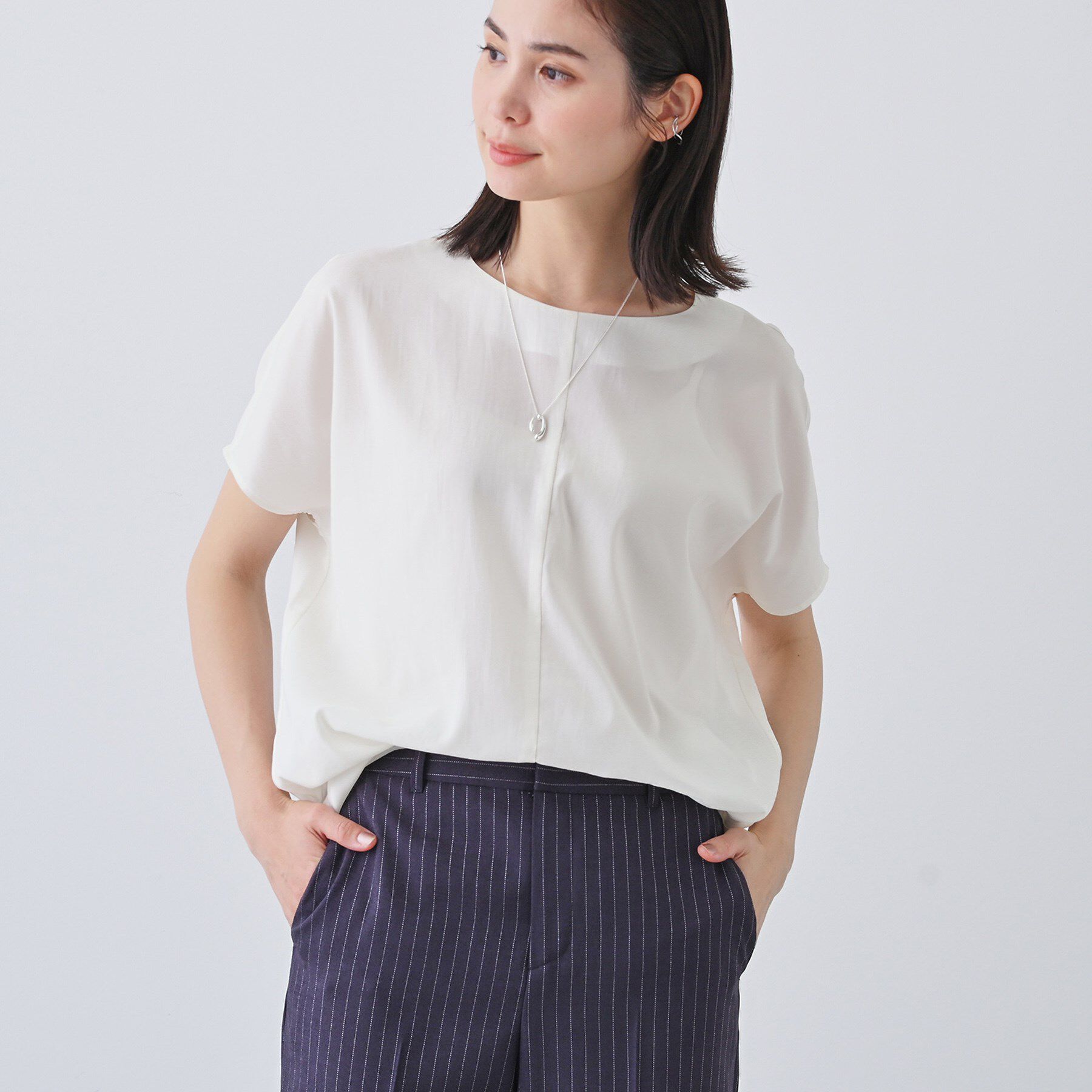 INDIVI「【通気性◎撥水／接触冷感／UVケア】ドルマンスリーブブラウス」|シャツ・ブラウス|オフホワイト(003