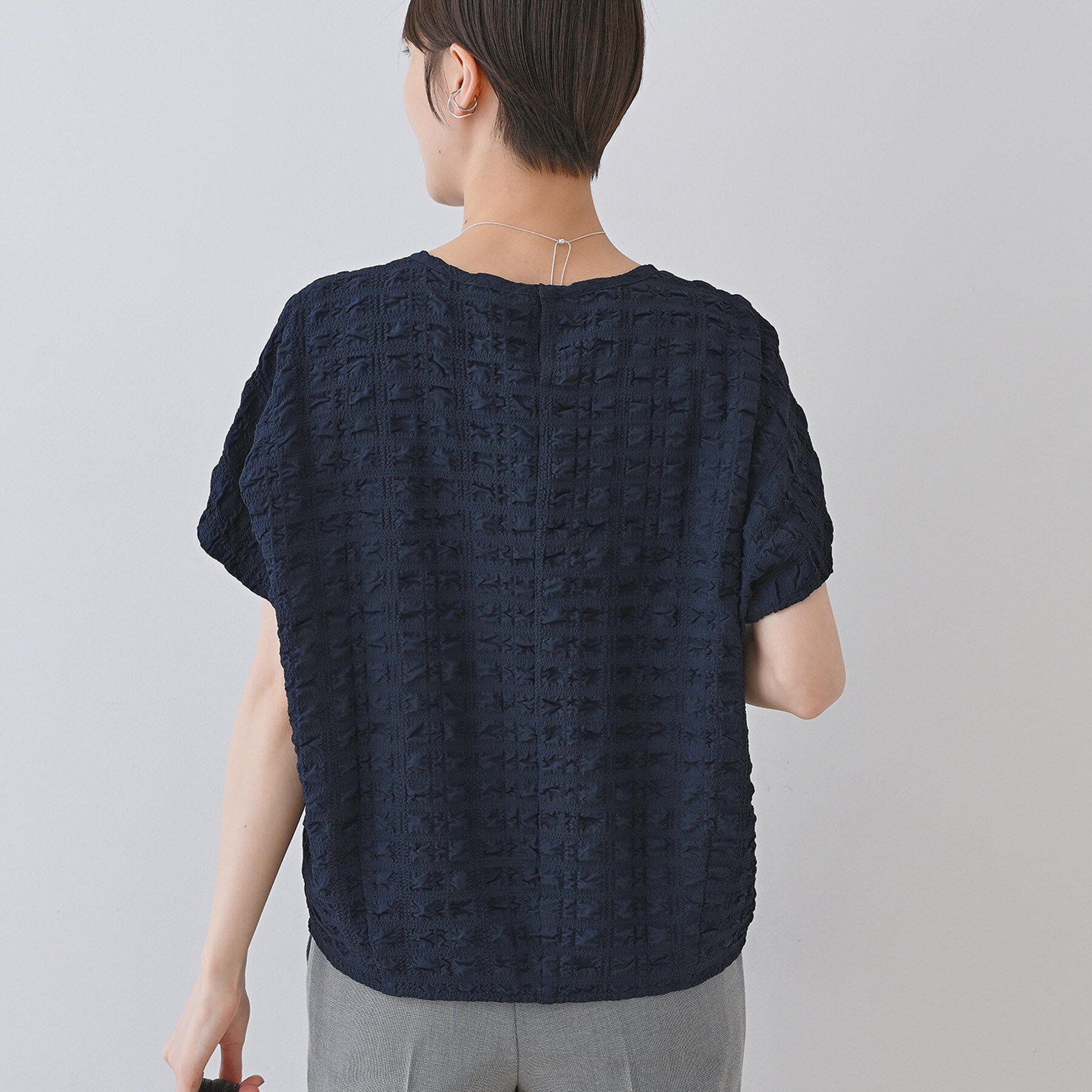 INDIVI「【洗える／凹凸素材／UVケア】コンパクトトップス」|Tシャツ・カットソー|