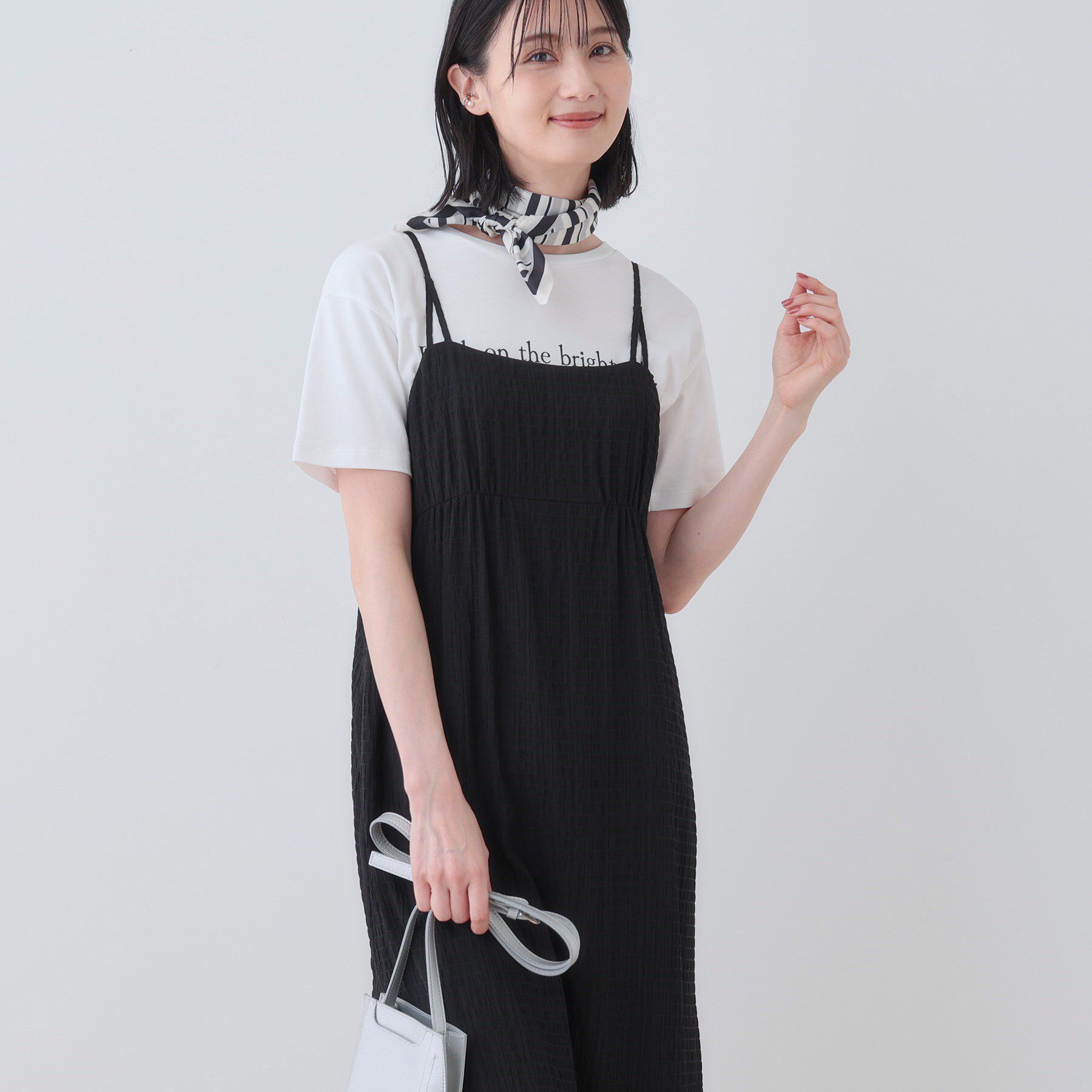 INDIVI「【洗える／凹凸素材】シャーリング調素材キャミワンピース」|ワンピース|