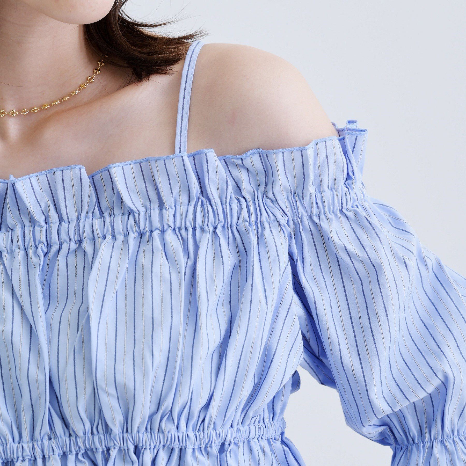 GALLEST「【一部店舗限定】オフショルシャーリングブラウス」|シャツ・ブラウス|