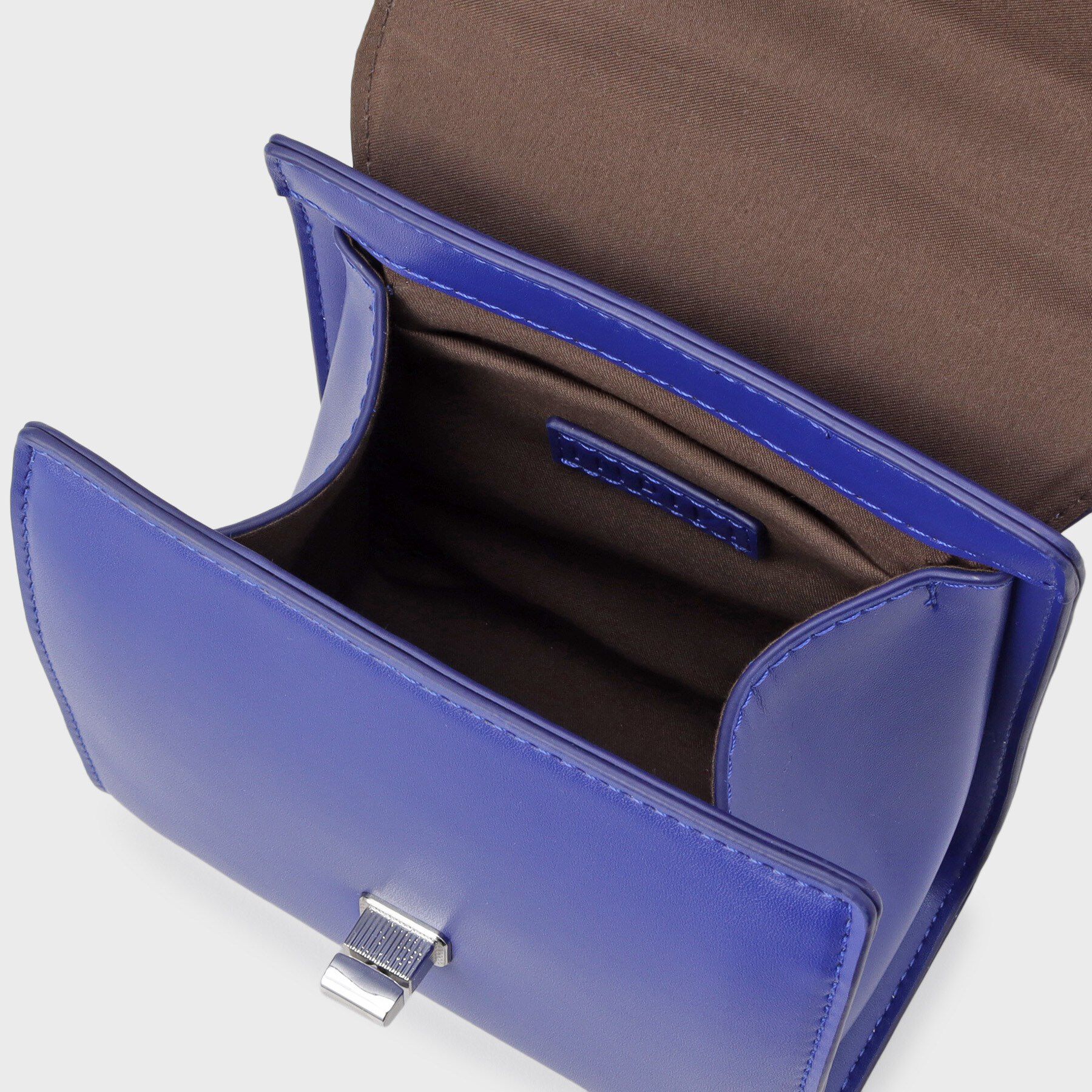 INDIVI「ミニスクエアショルダー」|ショルダー・メッセンジャー|