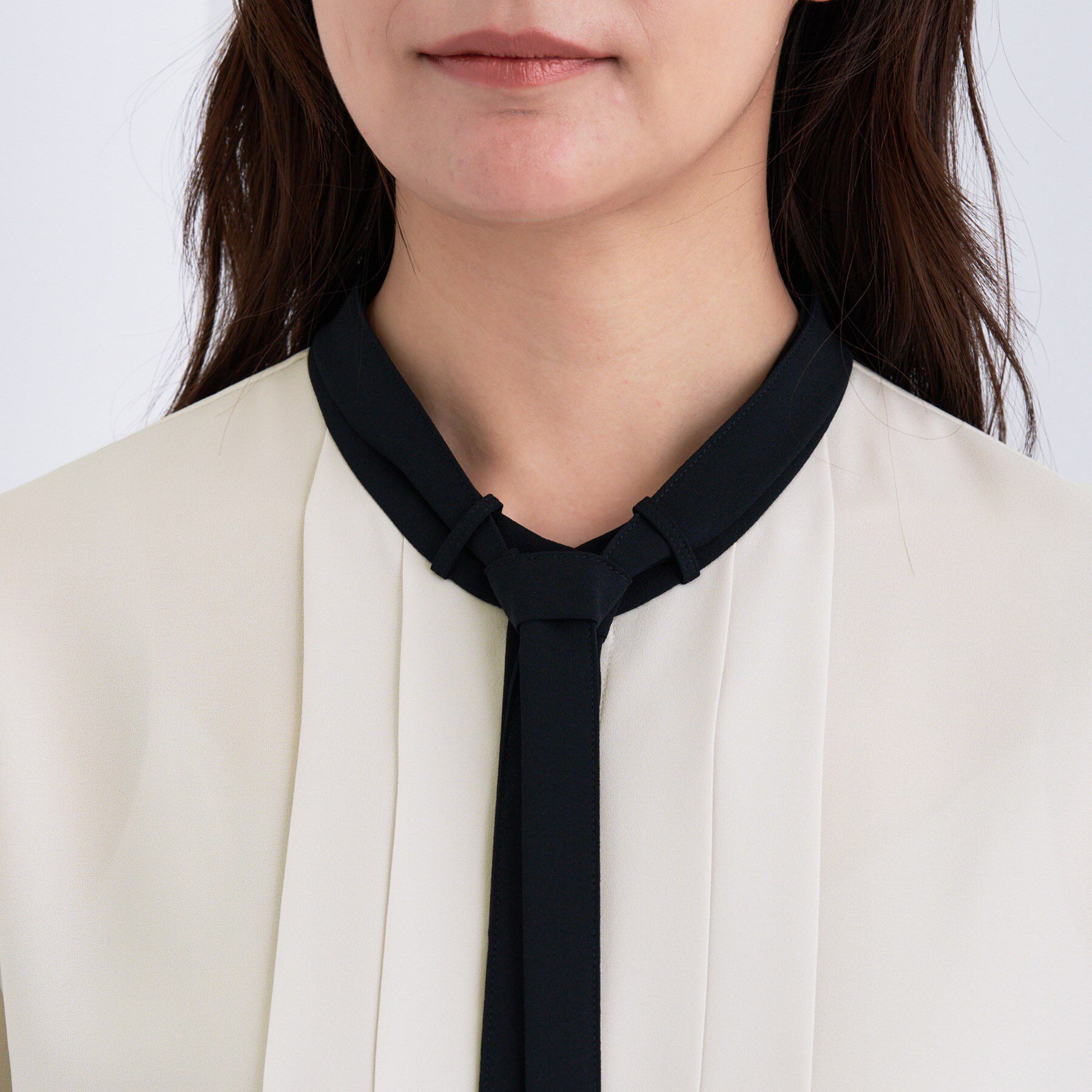 INDIVI「【きれいめ／オフィス／セレモニー】2WAYリボンタイブラウス」|シャツ・ブラウス|