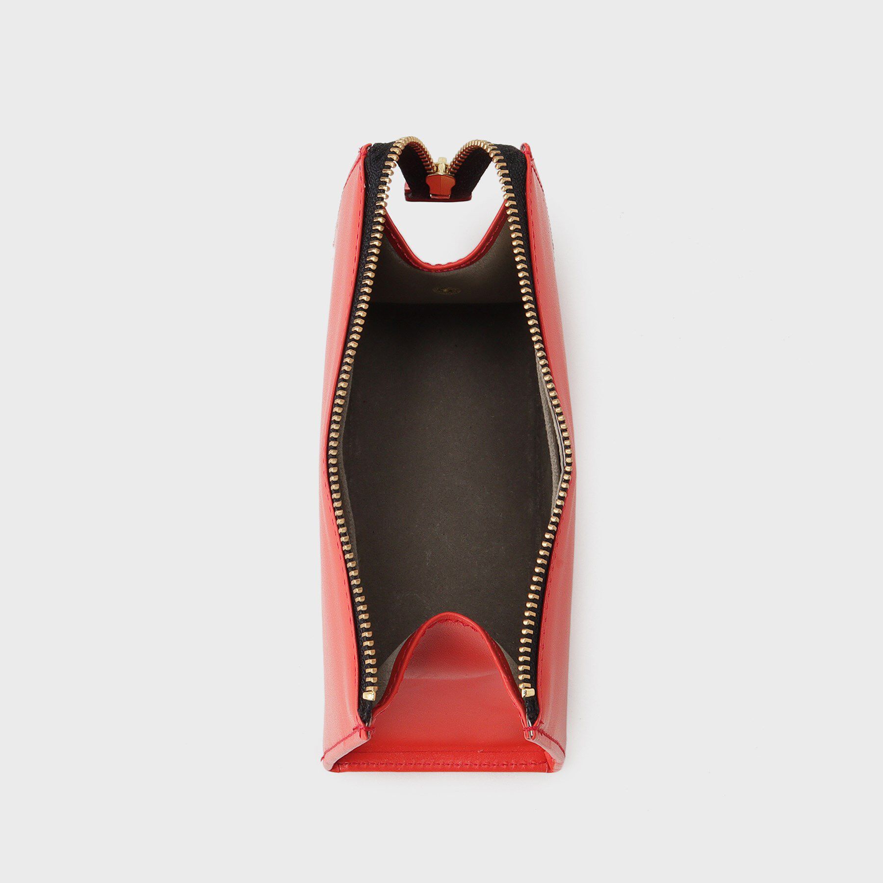 TAKEO KIKUCHI「レザーガジェットポーチ」|ポーチ|