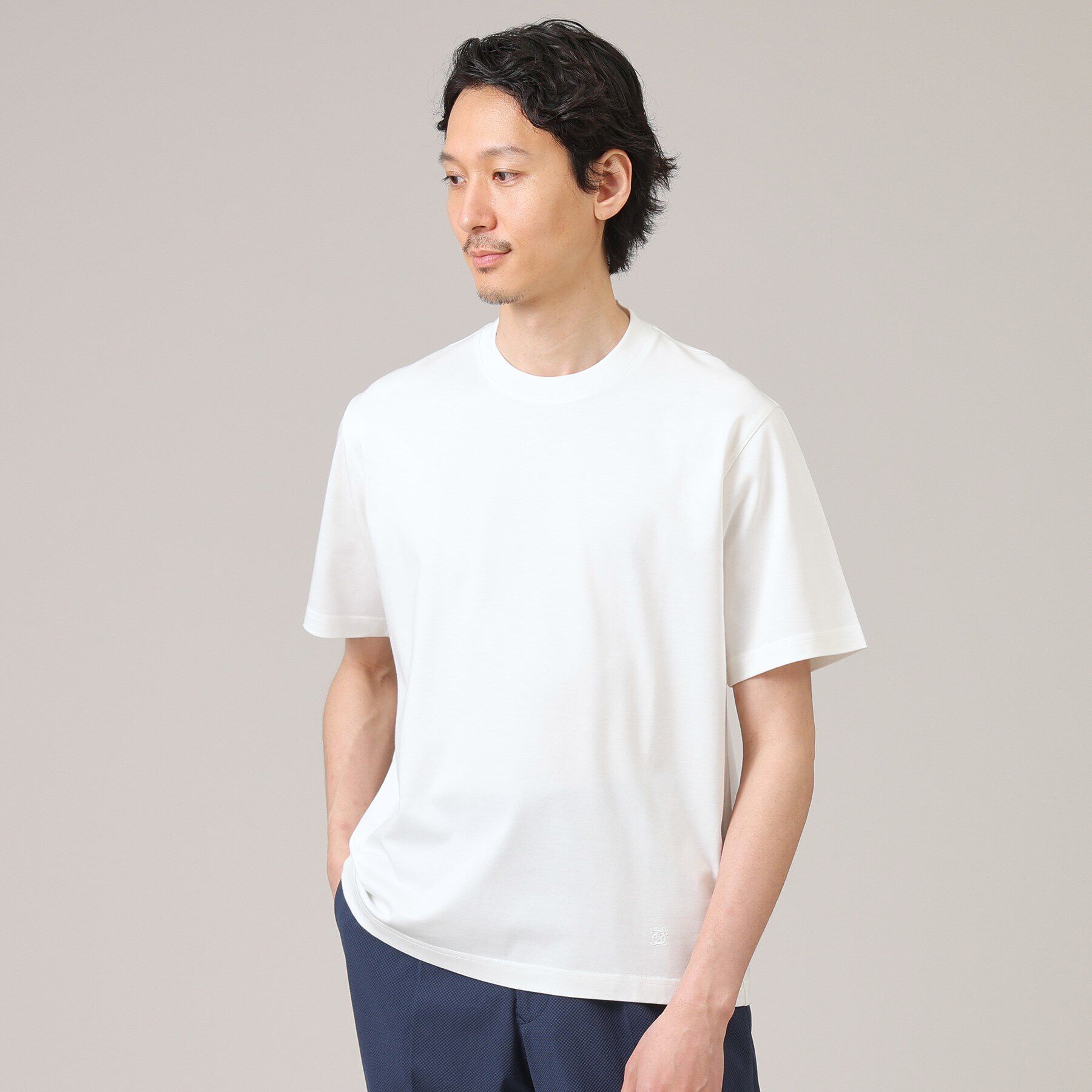 TAKEO KIKUCHI「【抗菌防臭】ジャケットインナー 半袖 カットソー」|Tシャツ・カットソー|ホワイト(001)