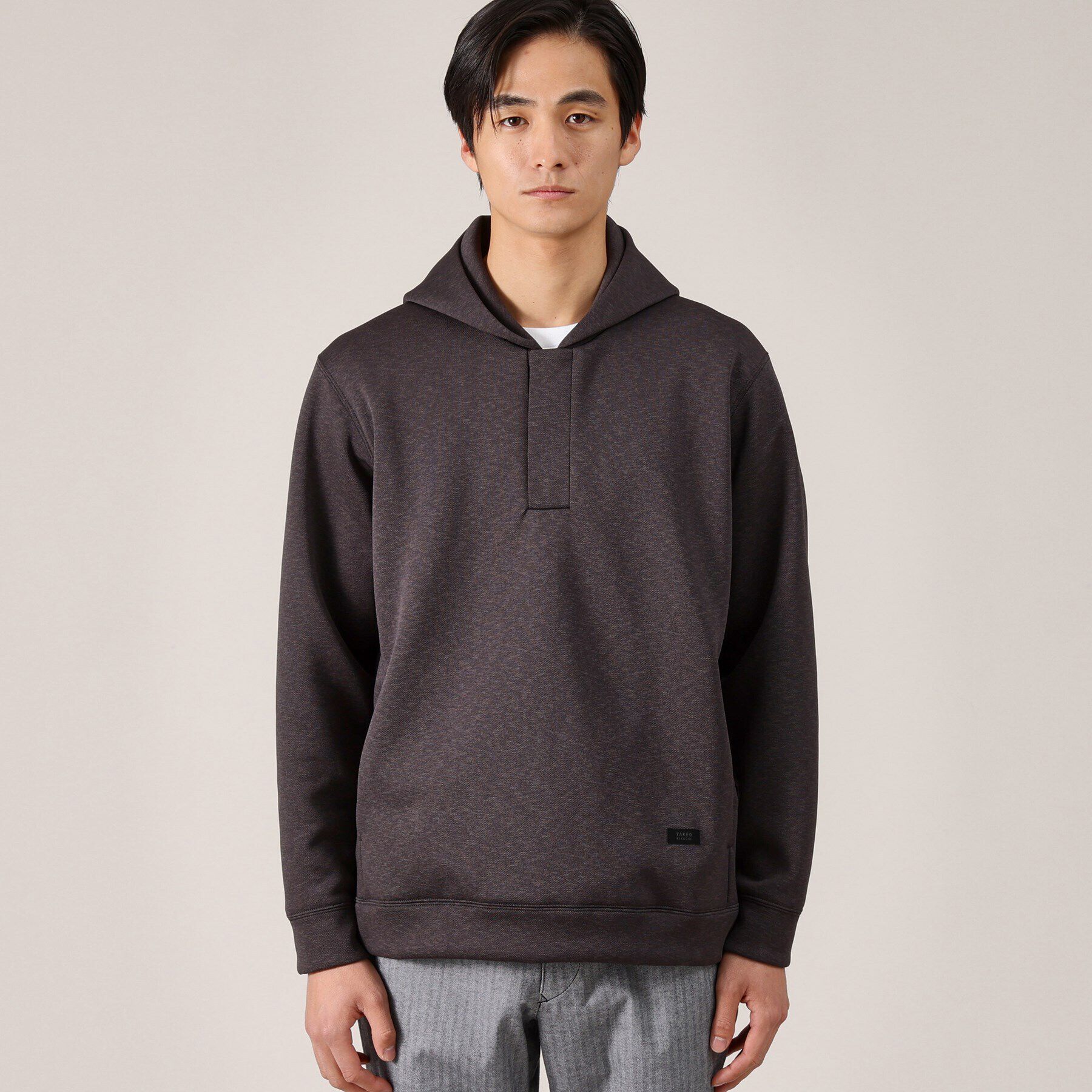 TAKEO KIKUCHI「ハニカムダンボール ハーフジップ フーディ」|パーカー|