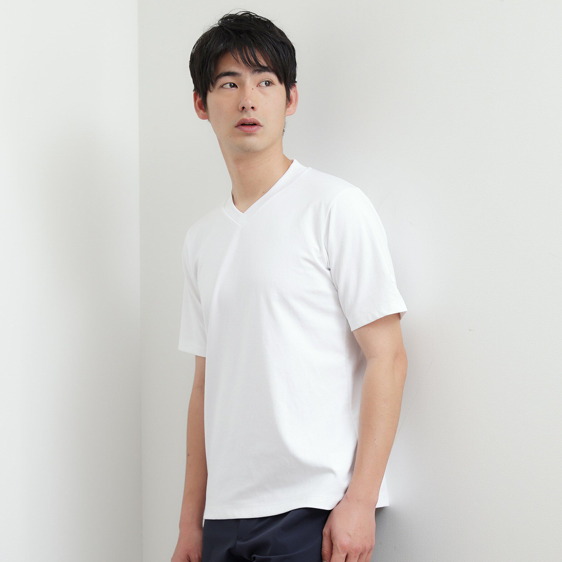 TAKEO KIKUCHI「テーラードジャージ Vネック」|Tシャツ・カットソー|