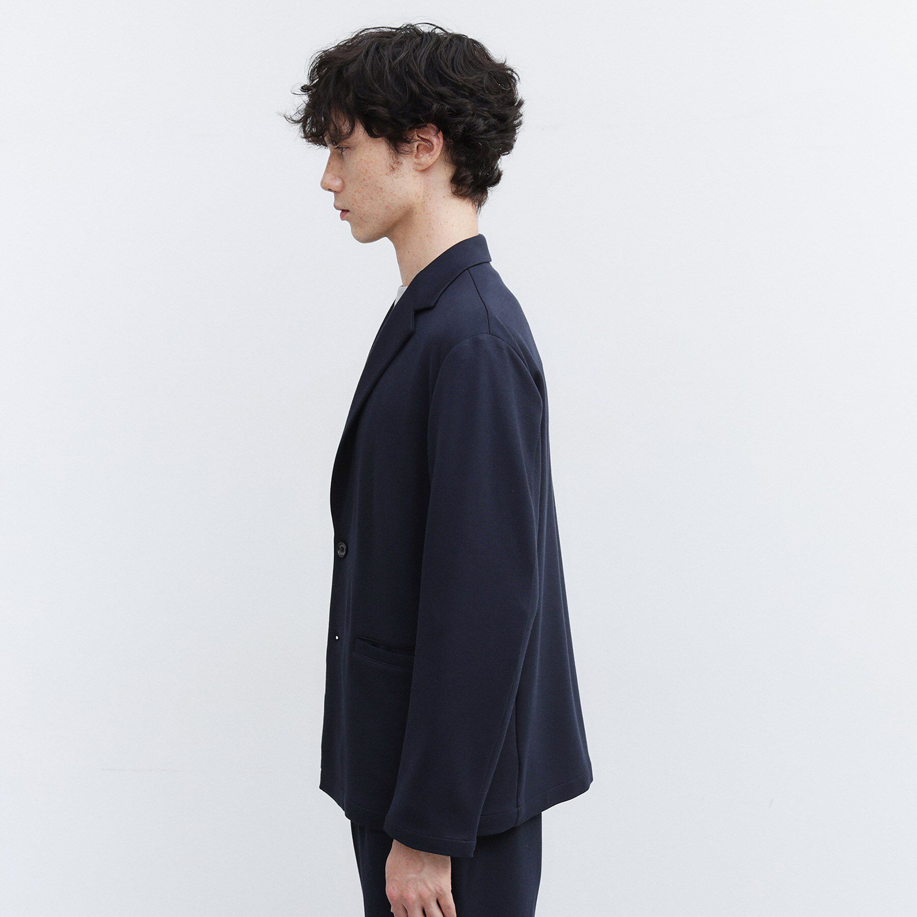 TAKEO KIKUCHI「【JUST ONE LAYER】ダウンファブリック テーラード ジャケット」|テーラードジャケット|