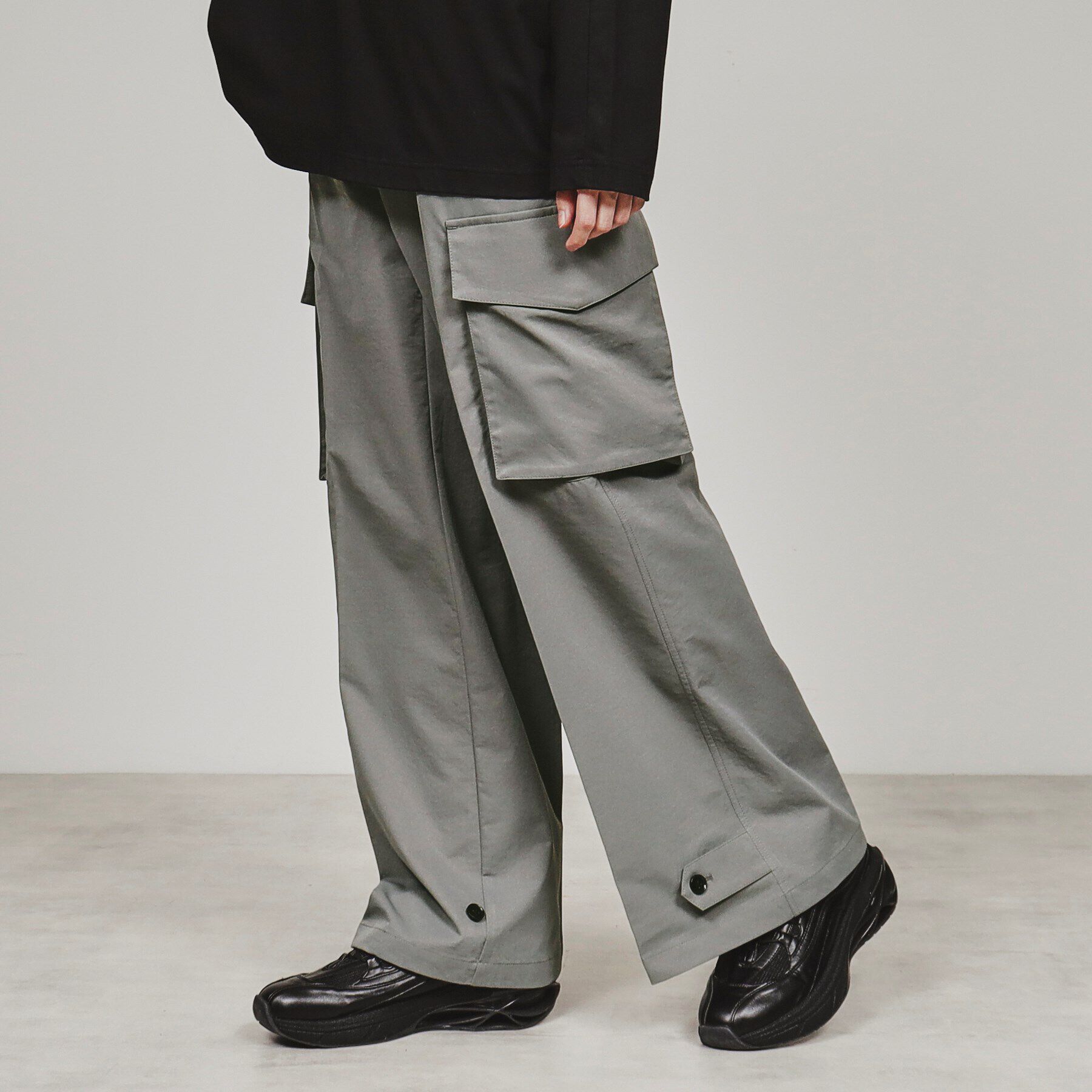 tk.TAKEO KIKUCHI「フレアカーゴパンツ」|その他|