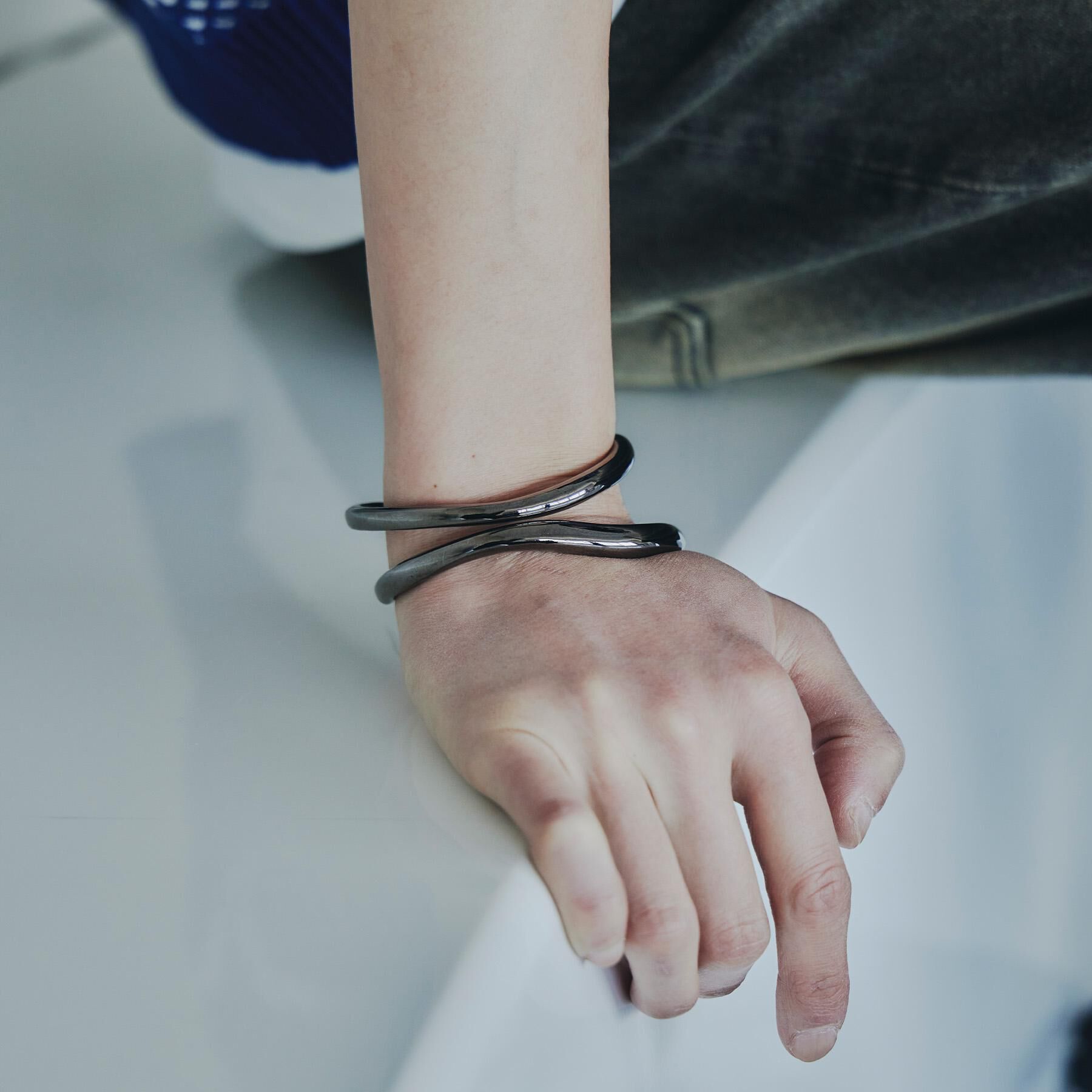 tk.TAKEO KIKUCHI「チャンキーバングル」|ブレスレット・バングル|