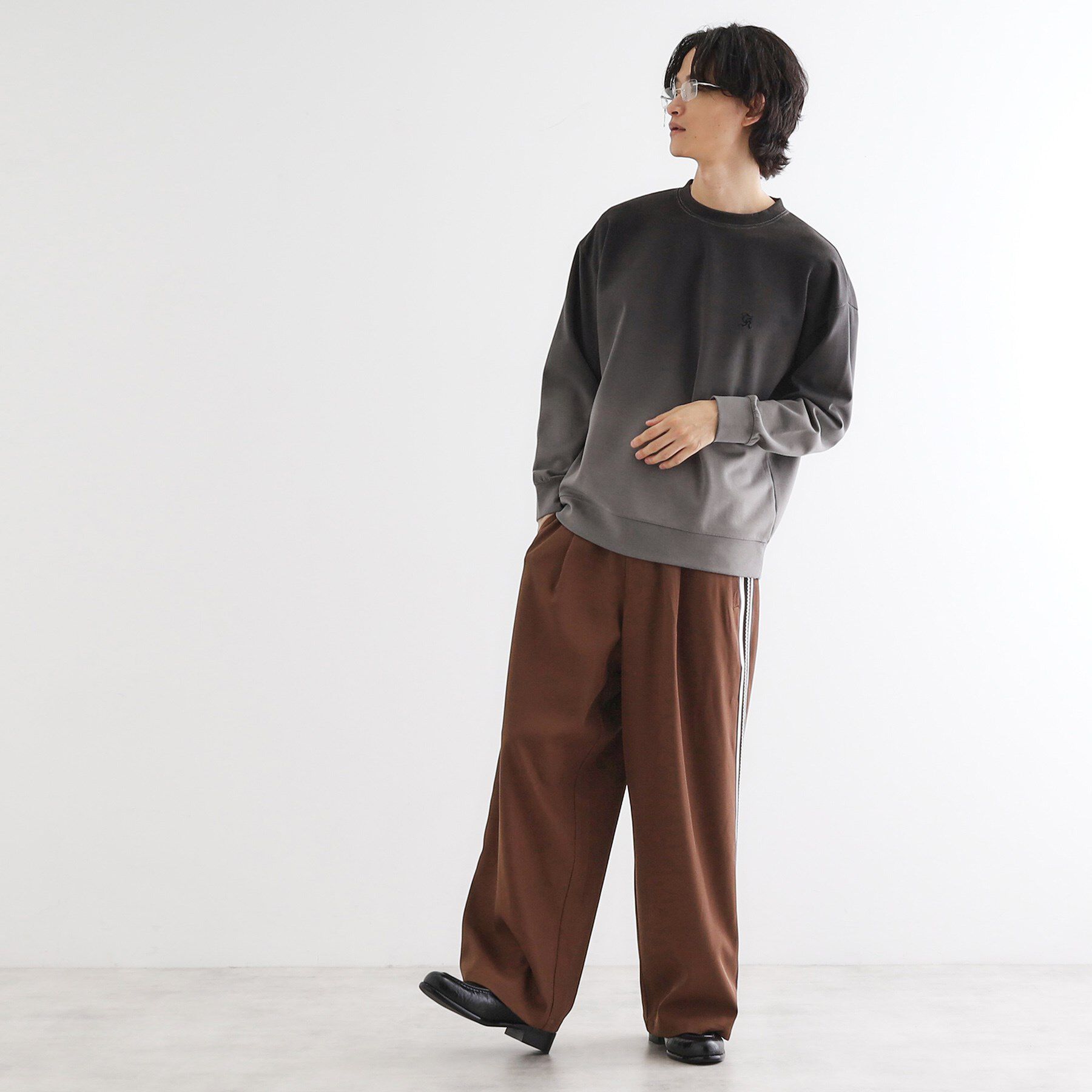 tk.TAKEO KIKUCHI「グラデーションダイ・ダンボールスウェット」|パーカー|