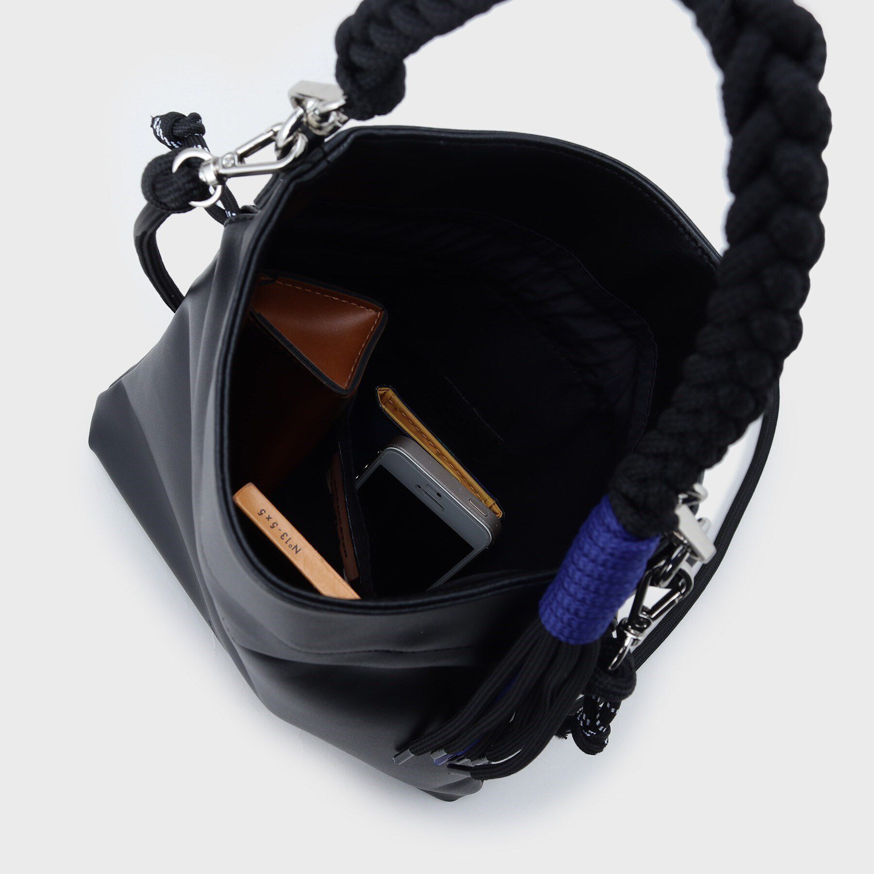 tk.TAKEO KIKUCHI「ADAMPATEK 別注 アソート巾着ショルダーバッグ」|ショルダー・メッセンジャー|