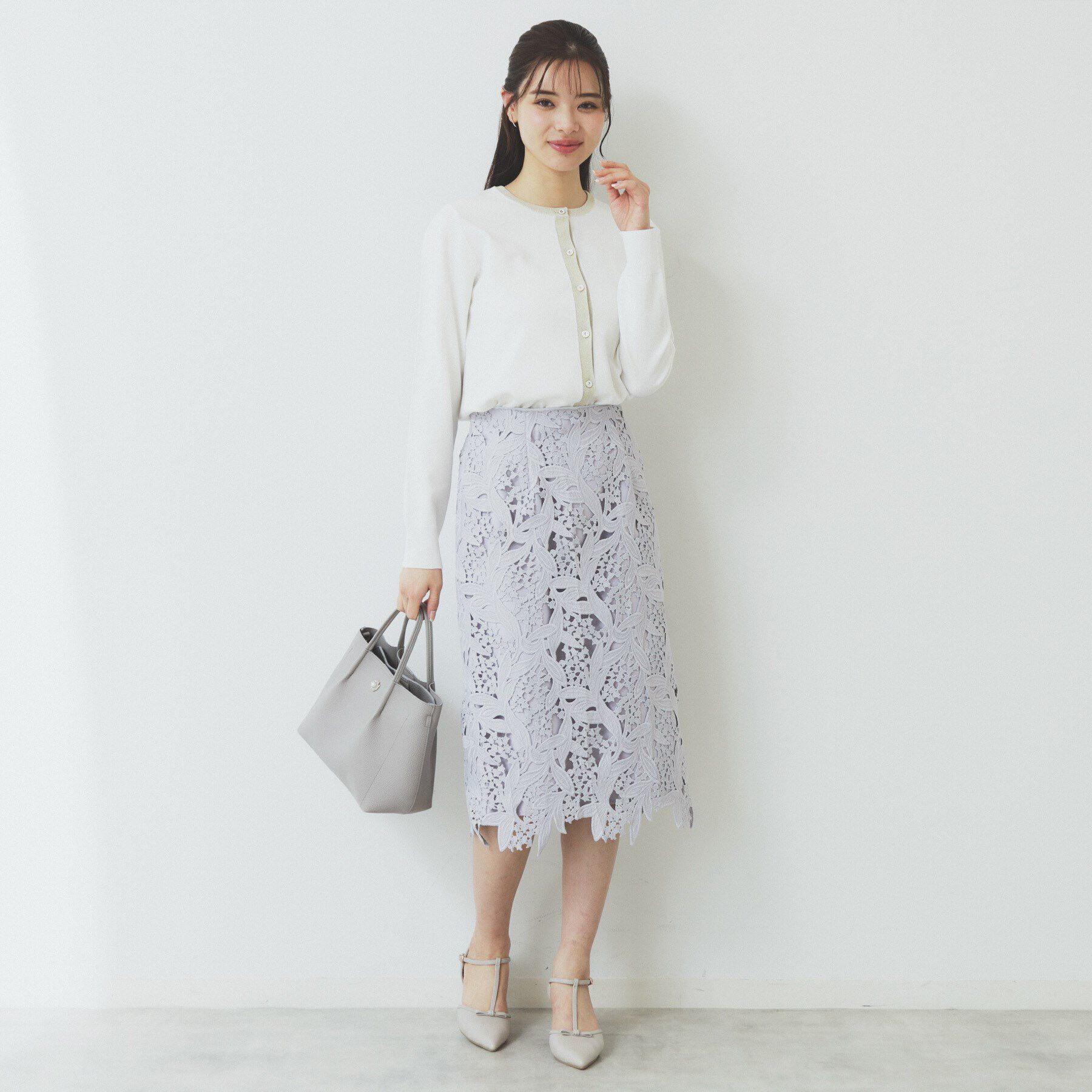 index「ラメトリムカーディガン【洗濯機洗い可】」|カーディガン|