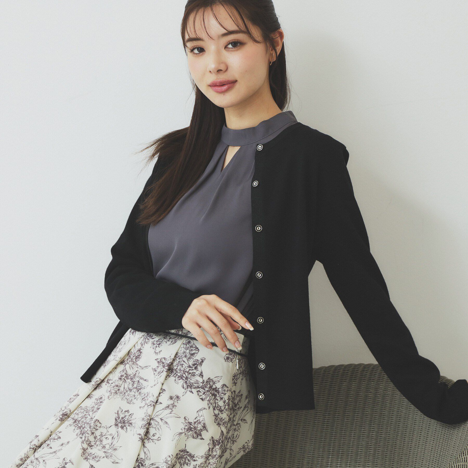 index「ラメトリムカーディガン【洗濯機洗い可】」|カーディガン|ブラック(019)