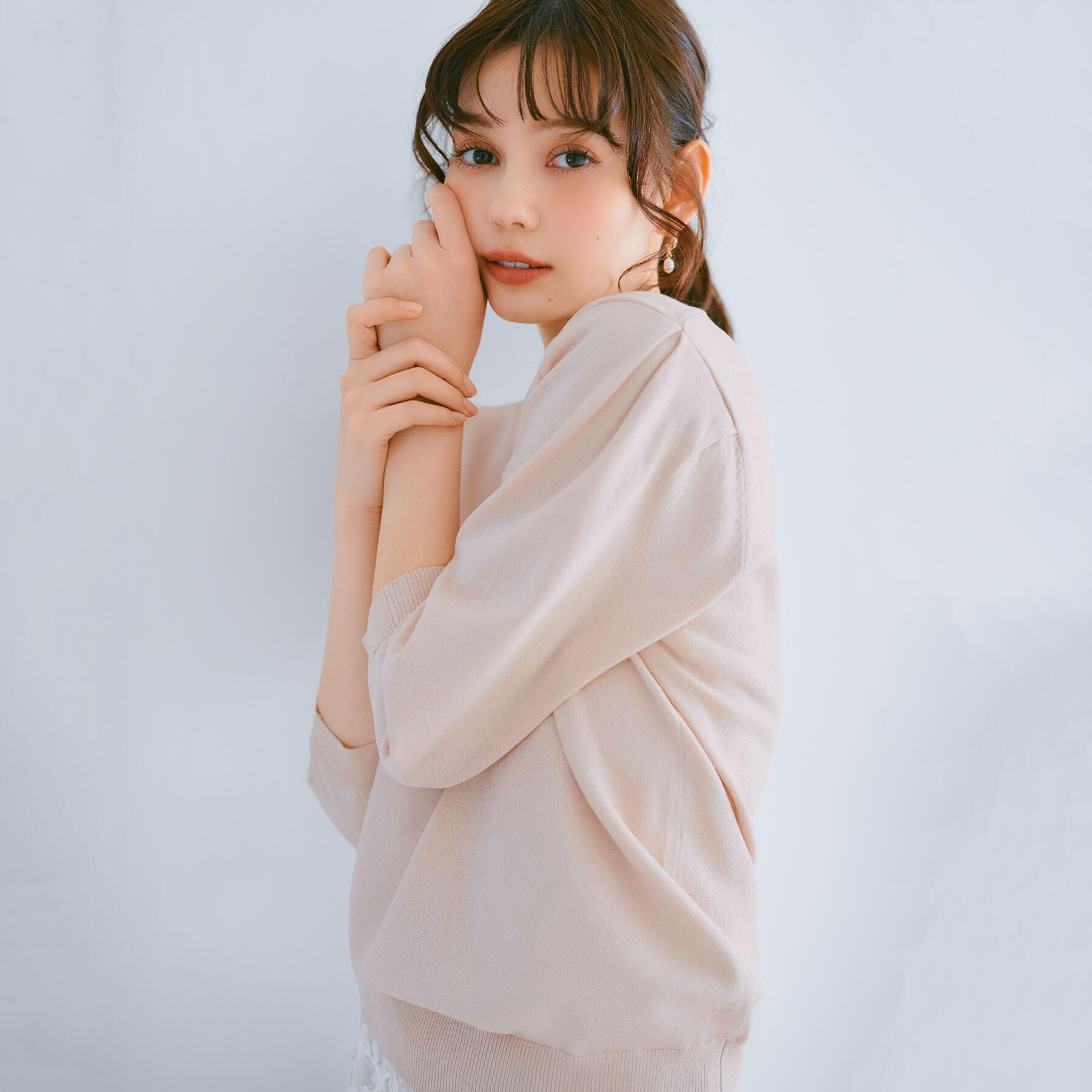 index「《7色展開/XS-LLサイズ》クルーネックデザインスリーブニット【洗濯機洗い可】」|ニット・セーター|