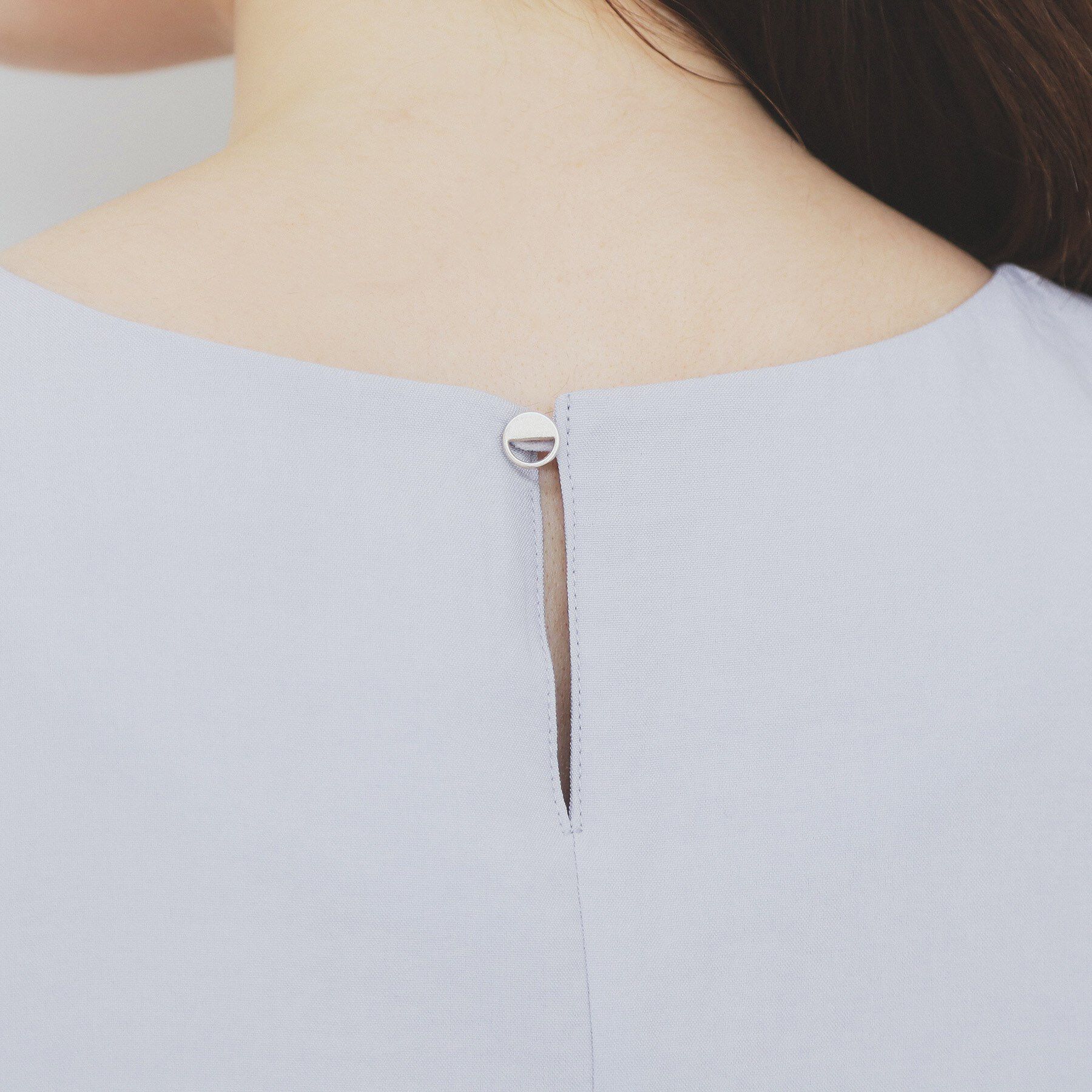 index「《8色展開/XS-LLサイズ》タックパフスリーブブラウス【洗濯機洗い可/吸水速乾/防シワ/抗ピル】」|シャツ・ブラウス|