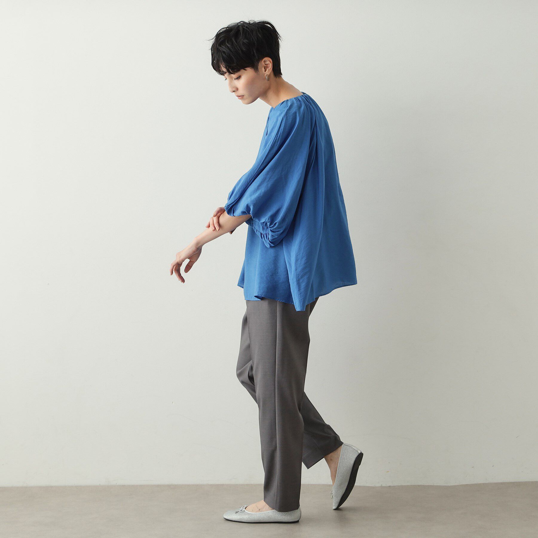 OPAQUE.CLIP「バルーンスリーブギャザーブラウス【洗濯機洗い可】」|シャツ・ブラウス|