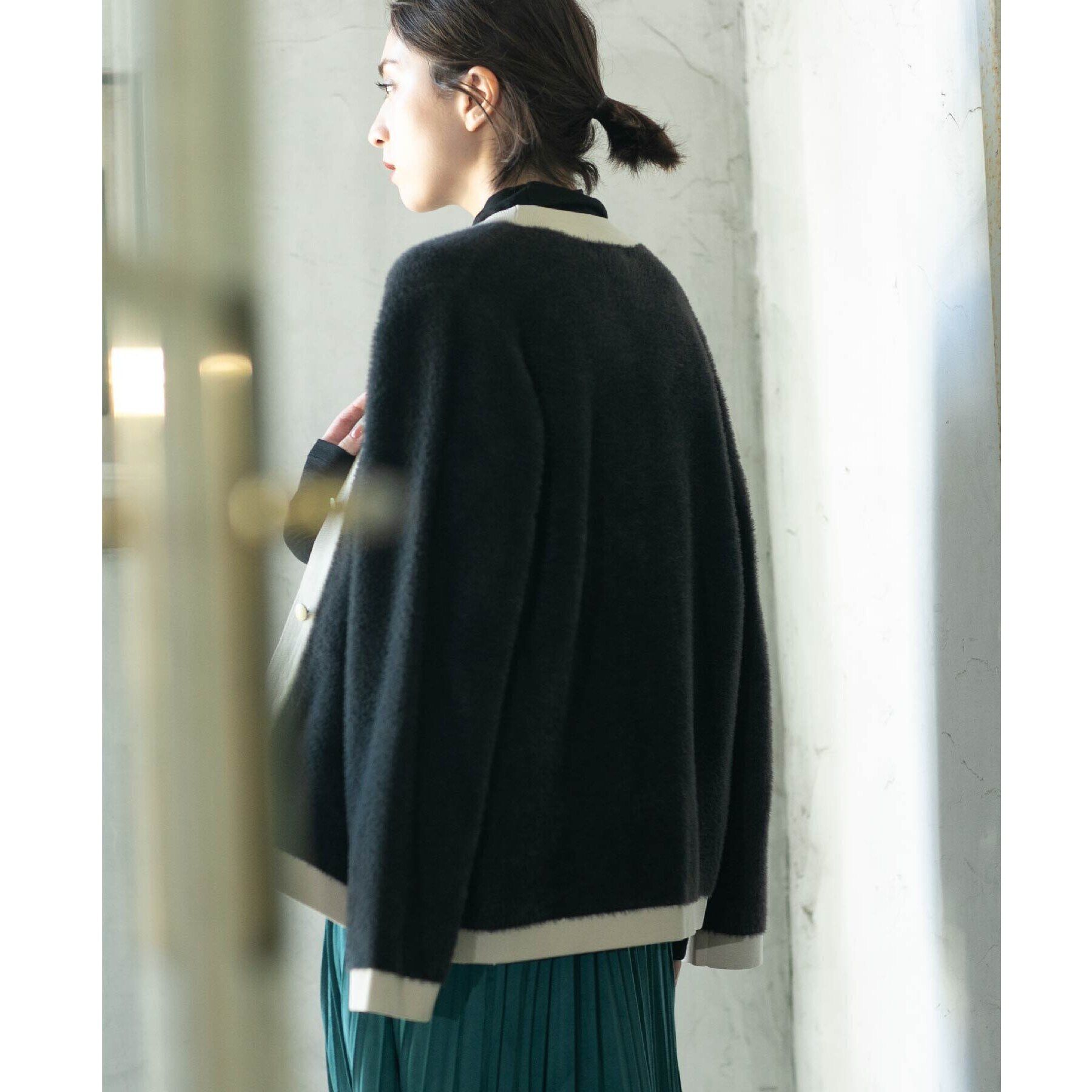 OPAQUE.CLIP「フェザーヤーン配色Vネックカーディガン【洗濯機洗い可】」|カーディガン|