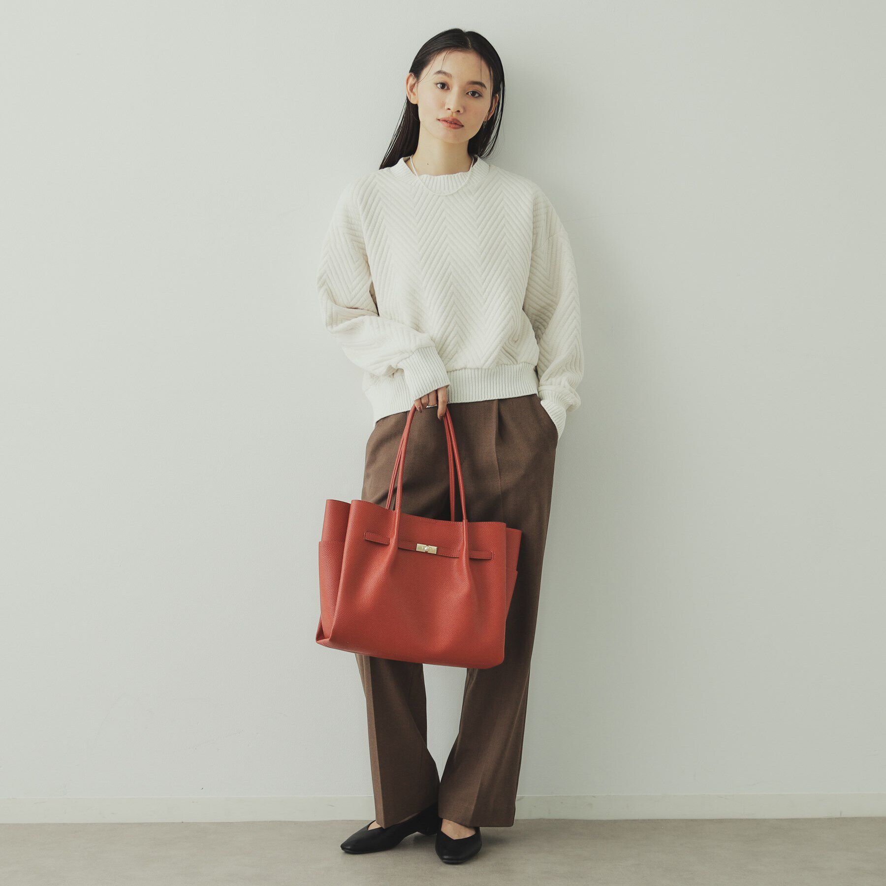 OPAQUE.CLIP「【軽量／A4サイズ対応／通勤対応】フロントベルトデザイントートバッグ」|トートバッグ|オレンジ(867)