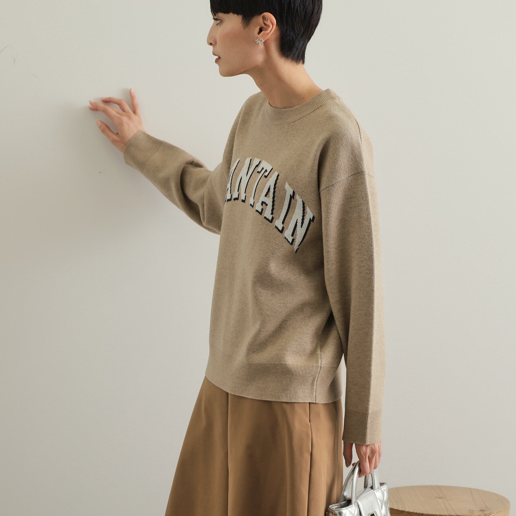 OPAQUE.CLIP「カレッジ風ロゴジャカードニット【洗濯機洗い可】」|ニット・セーター|