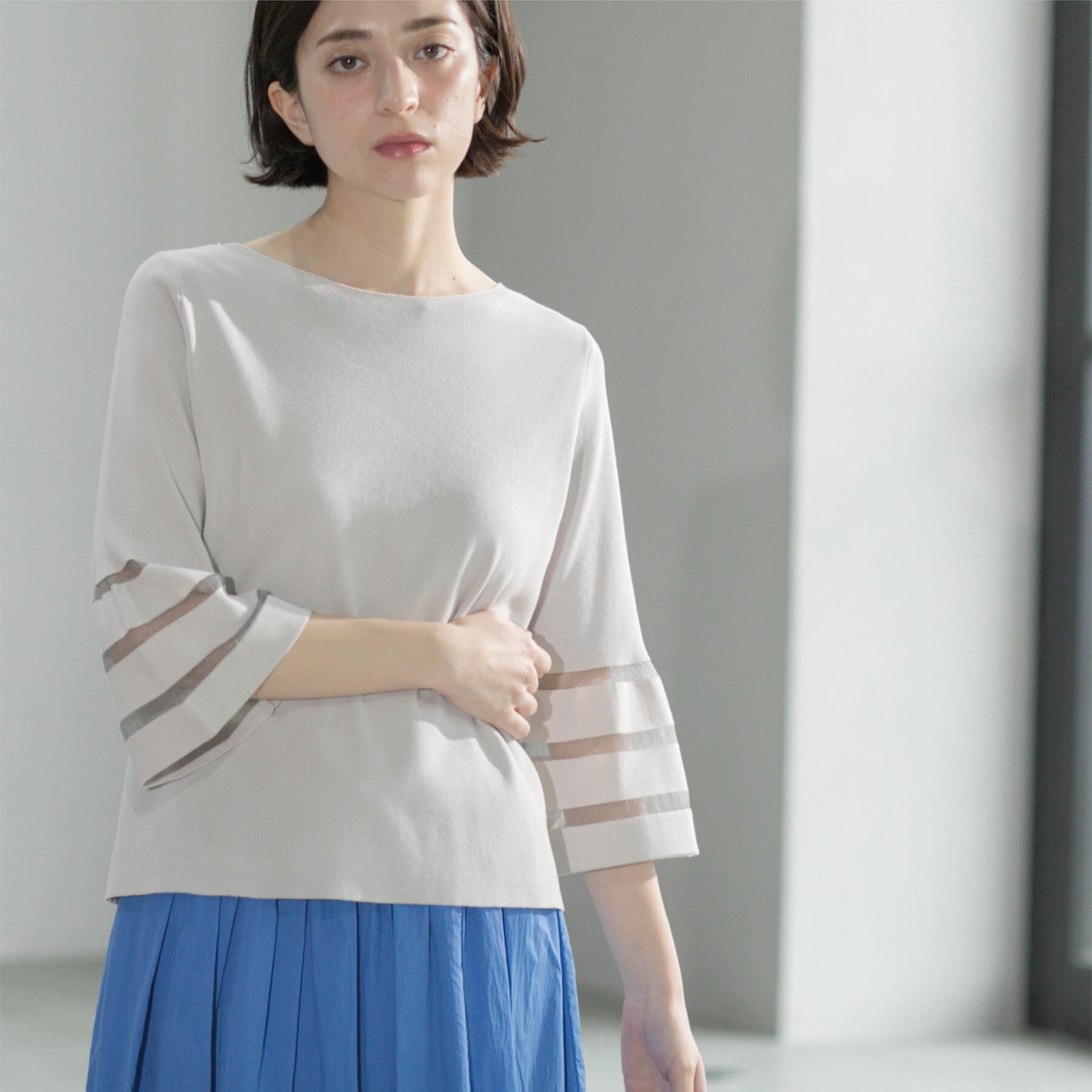OPAQUE.CLIP「《6色展開》シアーボーダーフレアスリーブニット【洗濯機洗い可】」|ニット・セーター|ライトグレー(011